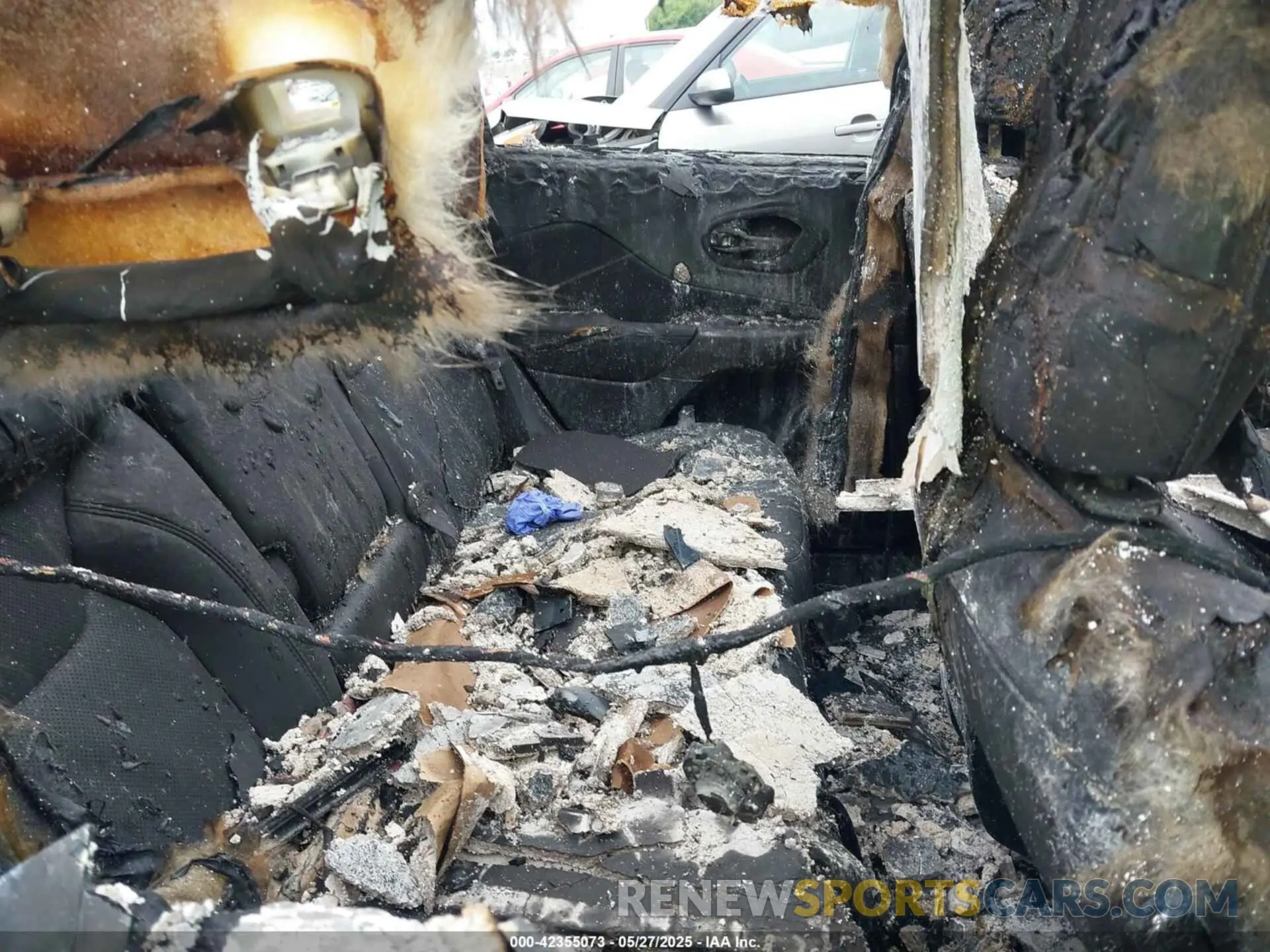 8 Photograph of a damaged car 1C4PJMDX0LD641477 JEEP CHEROKEE 2020