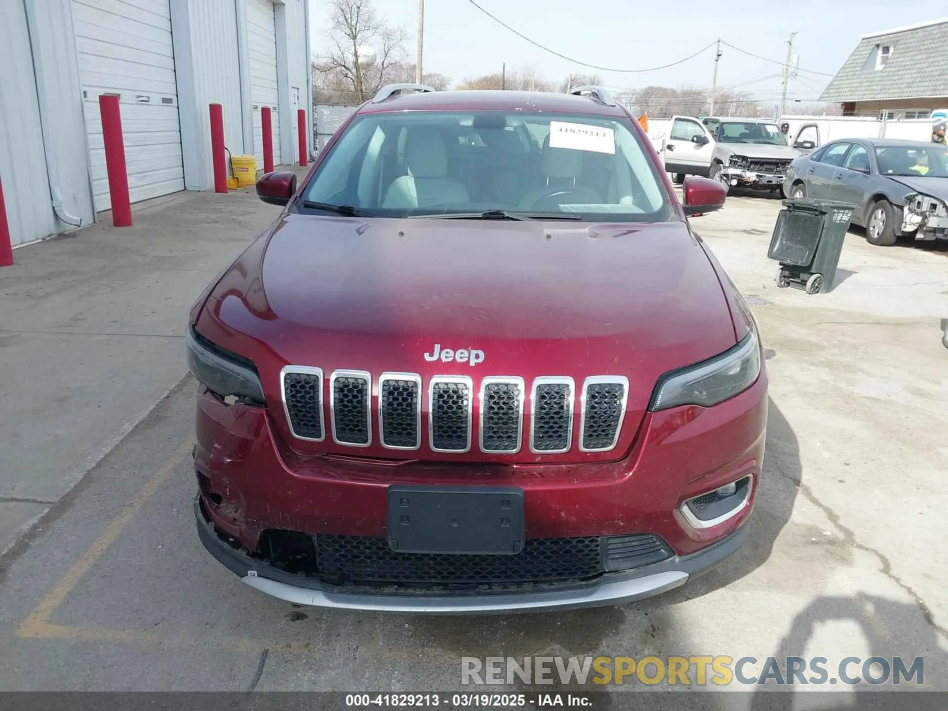 13 Photograph of a damaged car 1C4PJMDX1LD531201 JEEP CHEROKEE 2020