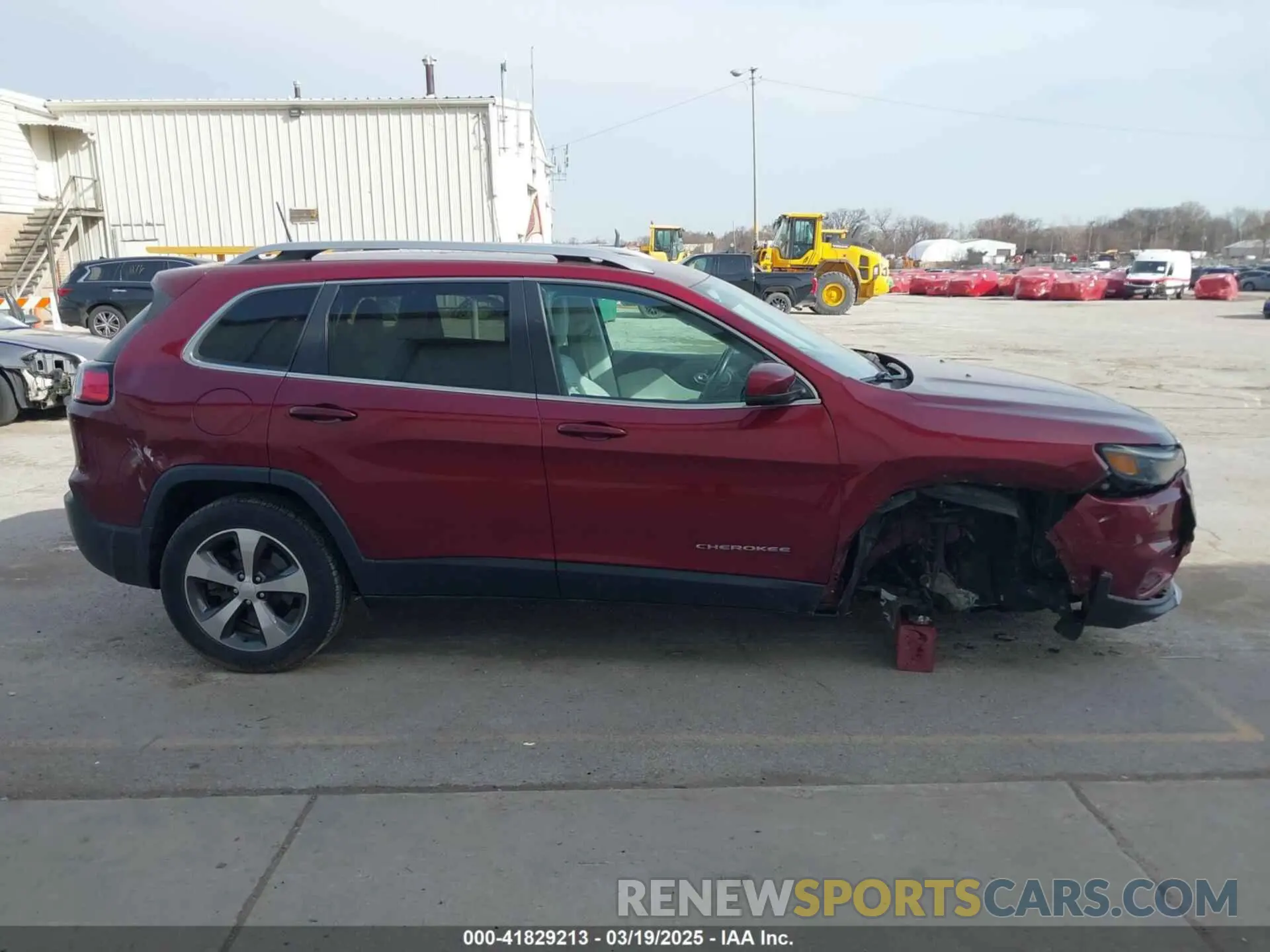 14 Photograph of a damaged car 1C4PJMDX1LD531201 JEEP CHEROKEE 2020