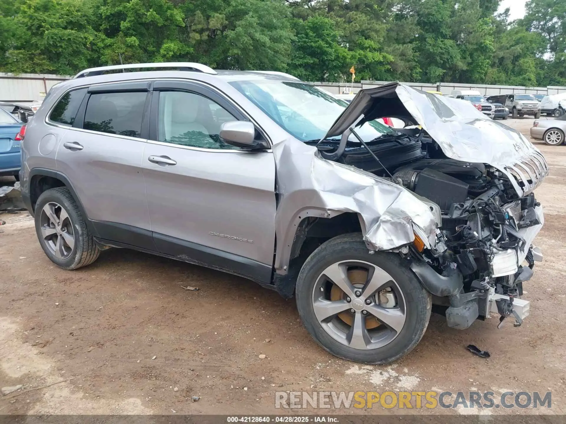 1 Photograph of a damaged car 1C4PJMDX3LD531197 JEEP CHEROKEE 2020