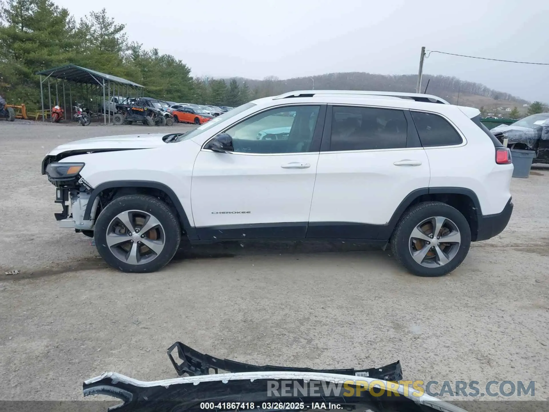 15 Photograph of a damaged car 1C4PJMDX6LD503944 JEEP CHEROKEE 2020