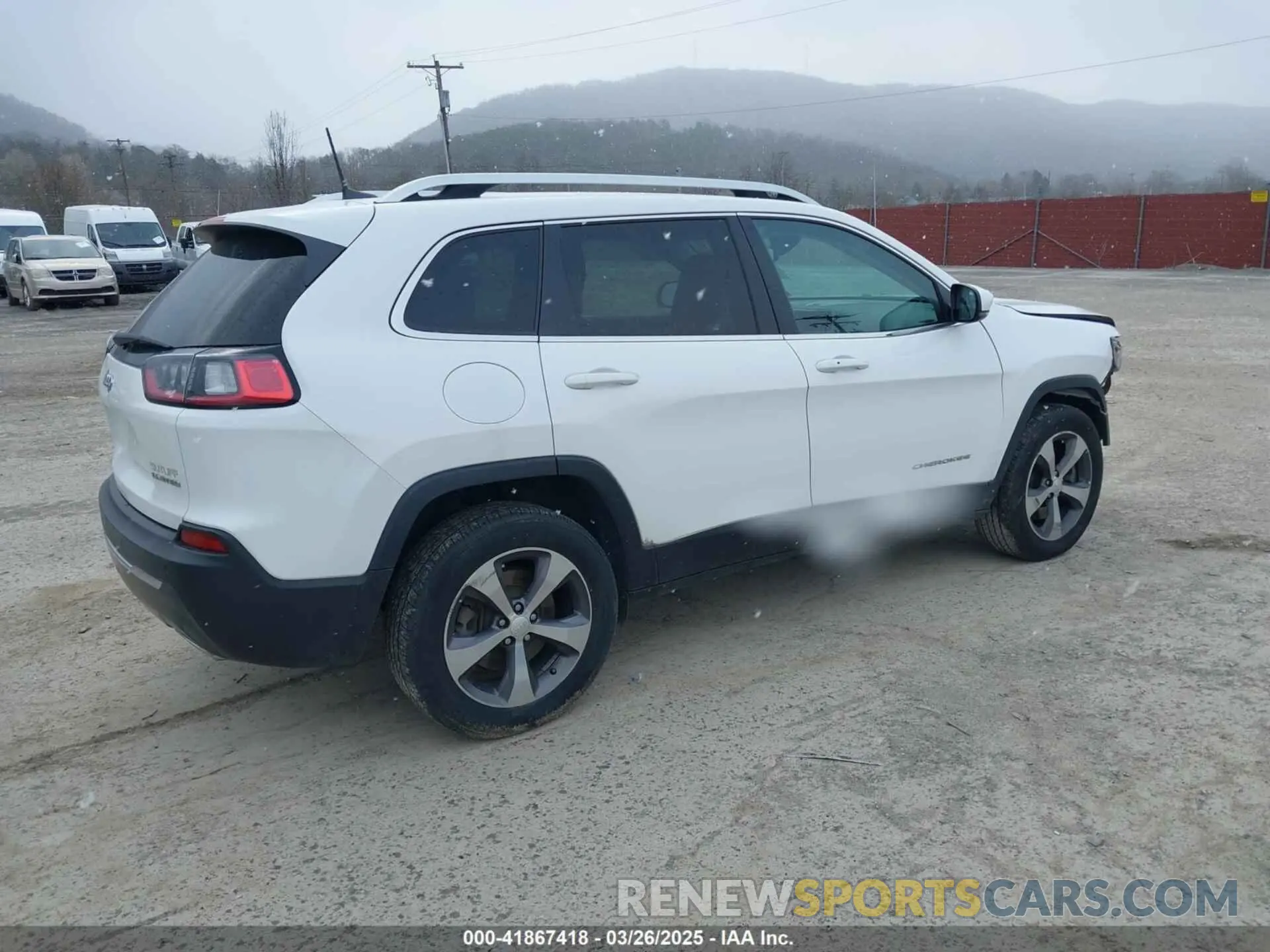 4 Photograph of a damaged car 1C4PJMDX6LD503944 JEEP CHEROKEE 2020