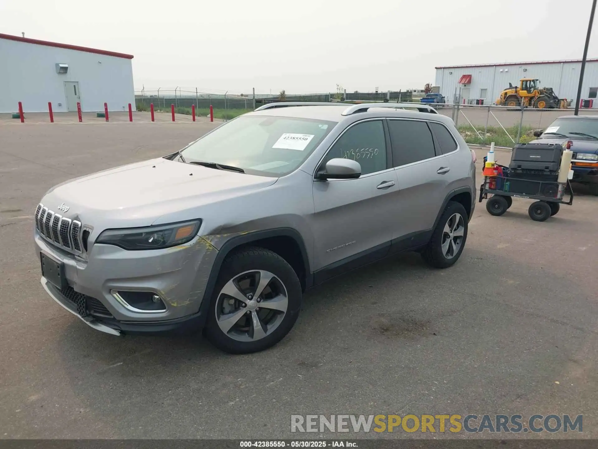 2 Photograph of a damaged car 1C4PJMDX6LD523966 JEEP CHEROKEE 2020