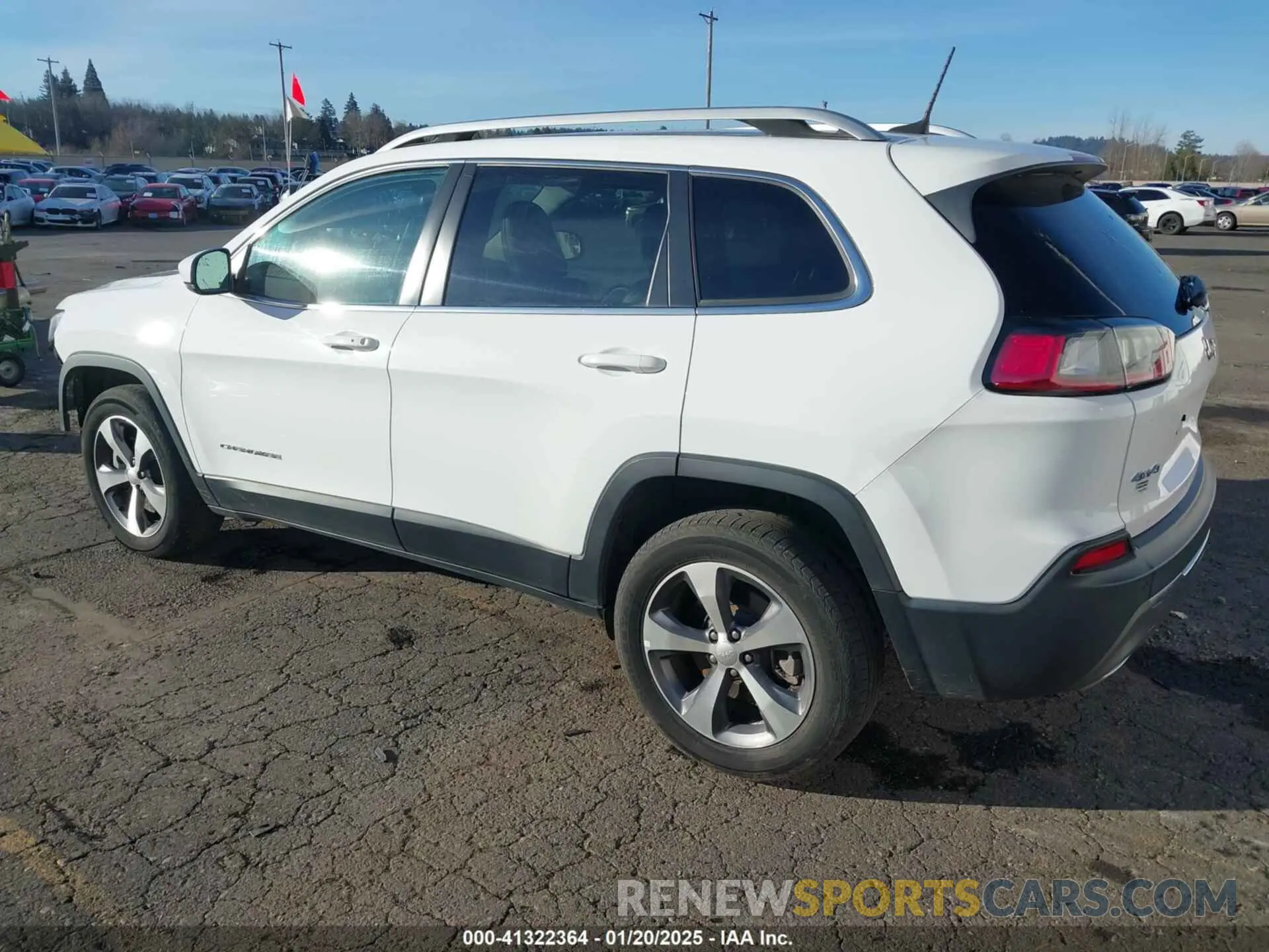 3 Photograph of a damaged car 1C4PJMDX6LD587585 JEEP CHEROKEE 2020