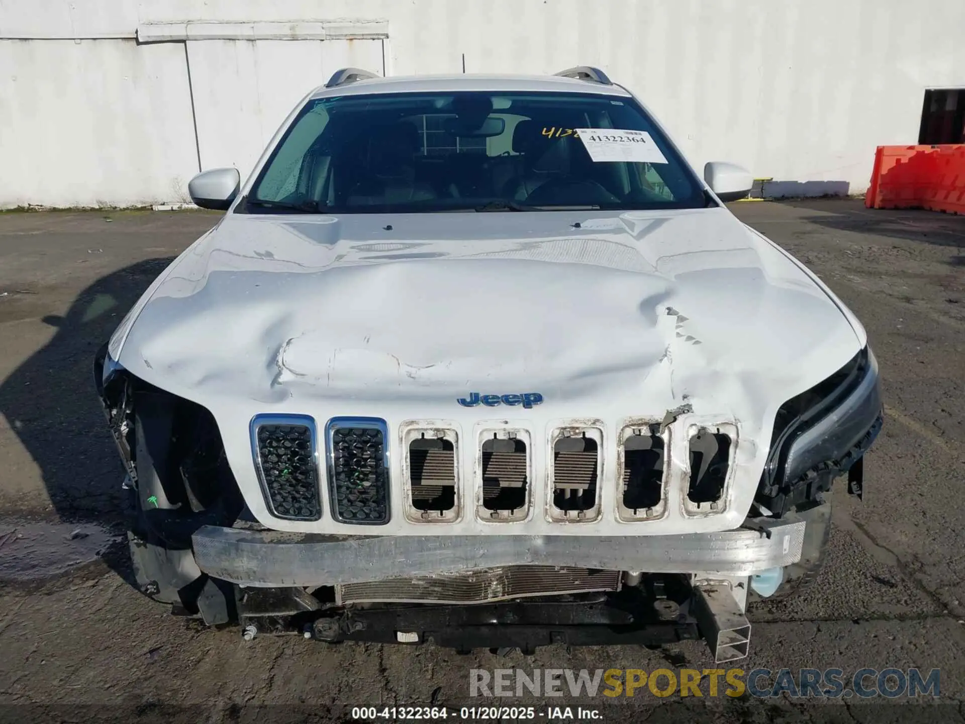 6 Photograph of a damaged car 1C4PJMDX6LD587585 JEEP CHEROKEE 2020