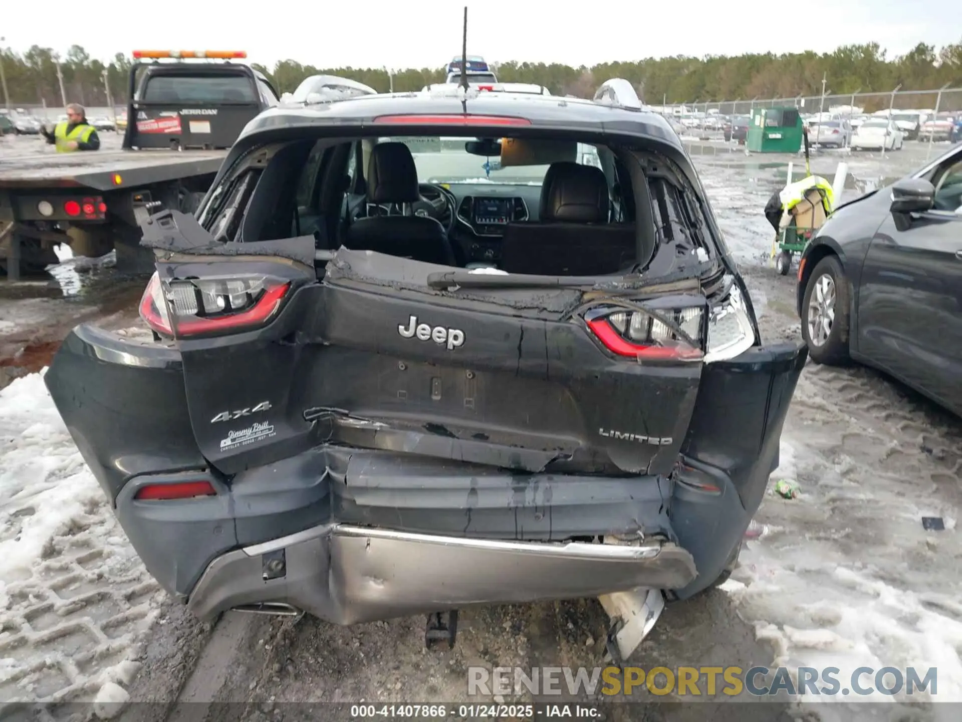 16 Photograph of a damaged car 1C4PJMDX6LD597095 JEEP CHEROKEE 2020