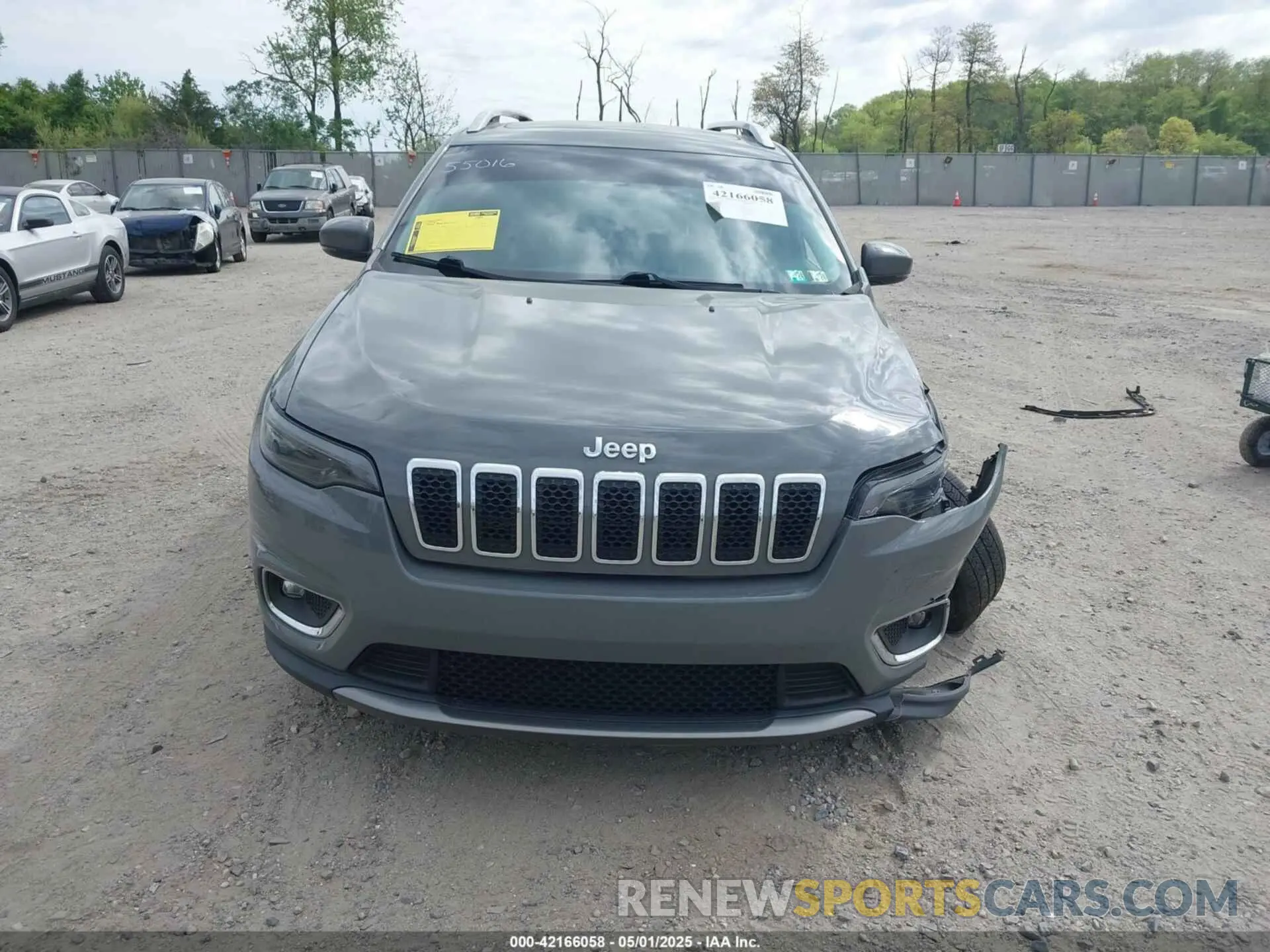13 Photograph of a damaged car 1C4PJMDX7LD574229 JEEP CHEROKEE 2020