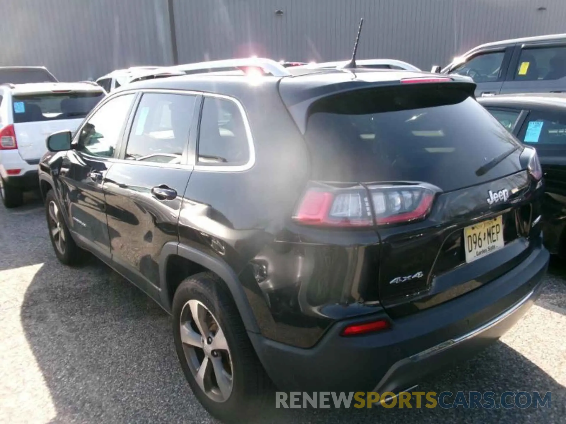 2 Photograph of a damaged car 1C4PJMDX9LD611541 JEEP CHEROKEE 2020