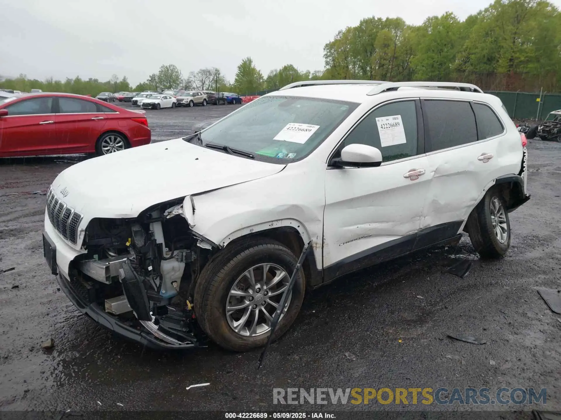 2 Photograph of a damaged car 1C4PJMLB0LD509566 JEEP CHEROKEE 2020