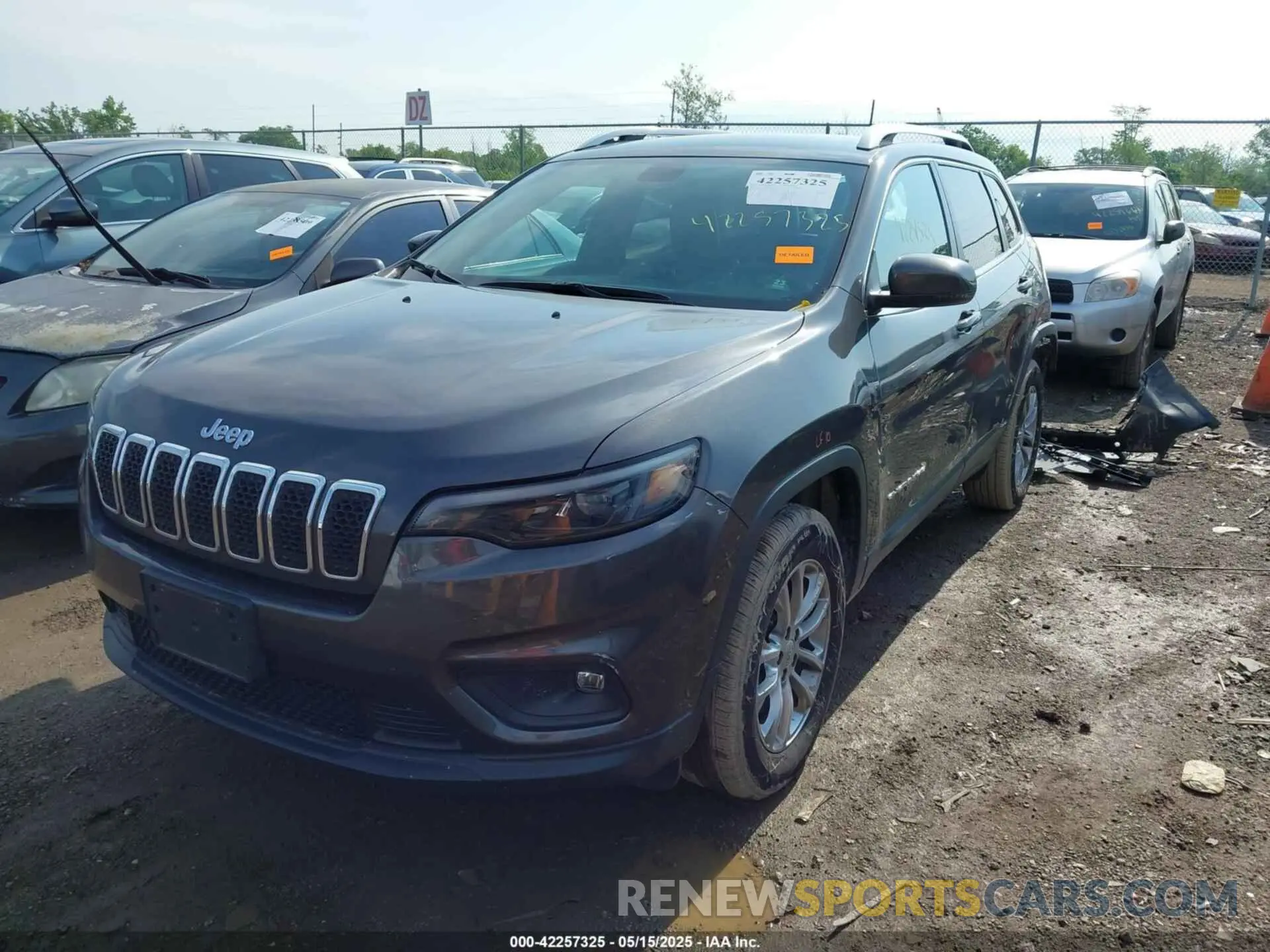 2 Photograph of a damaged car 1C4PJMLB1LD525968 JEEP CHEROKEE 2020