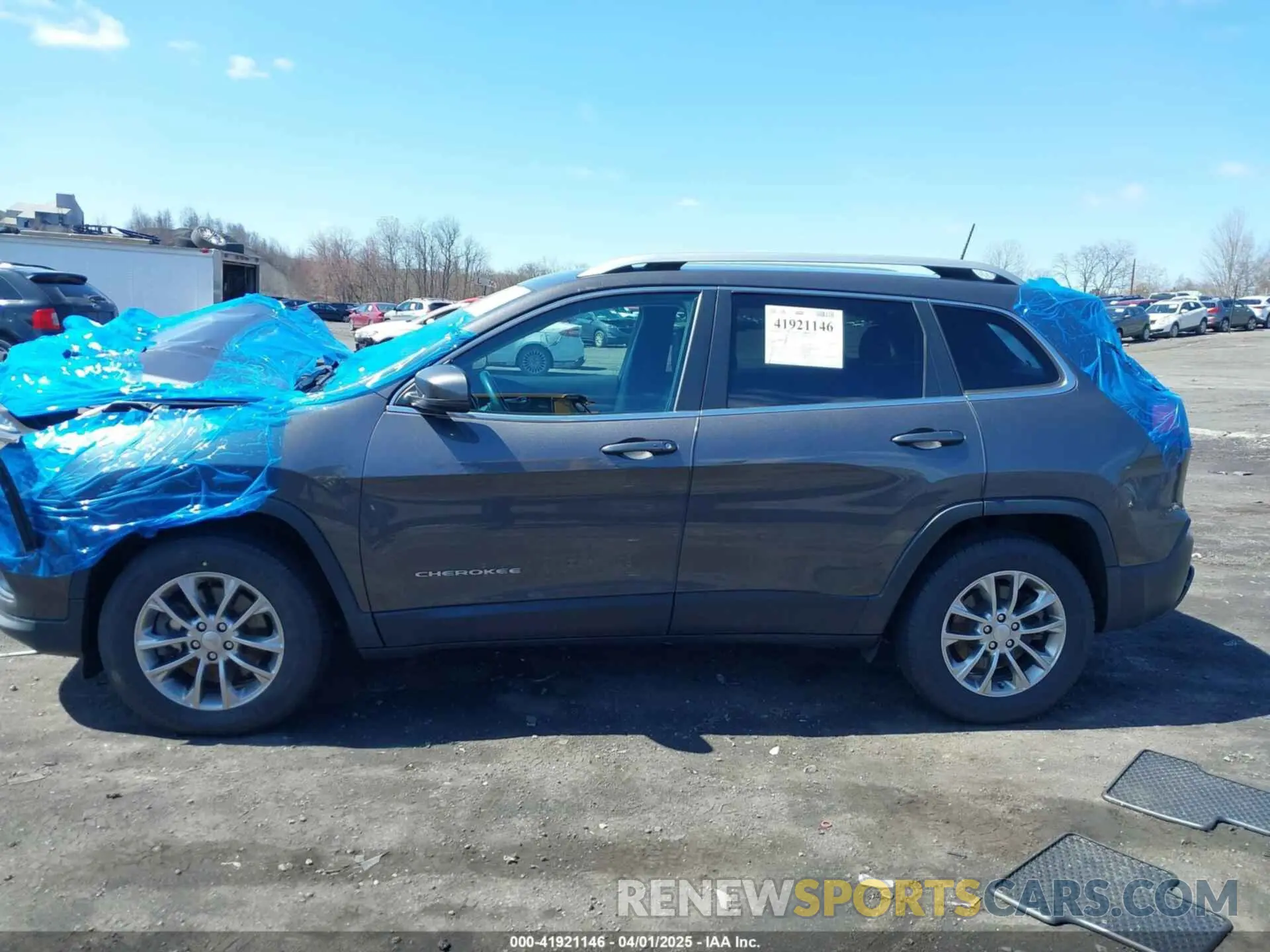 14 Photograph of a damaged car 1C4PJMLB3LD584911 JEEP CHEROKEE 2020