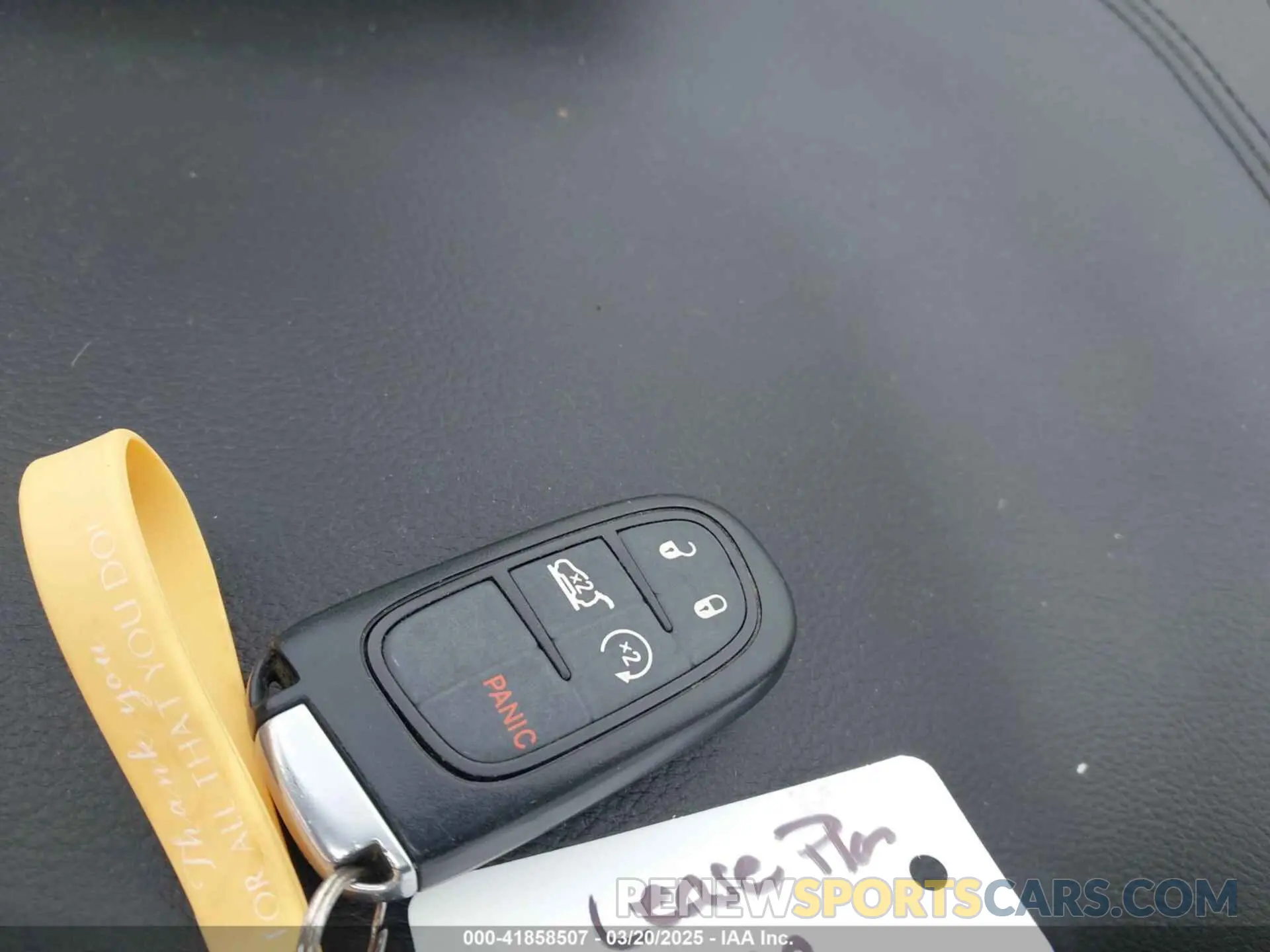 11 Photograph of a damaged car 1C4PJMLB3LD626221 JEEP CHEROKEE 2020
