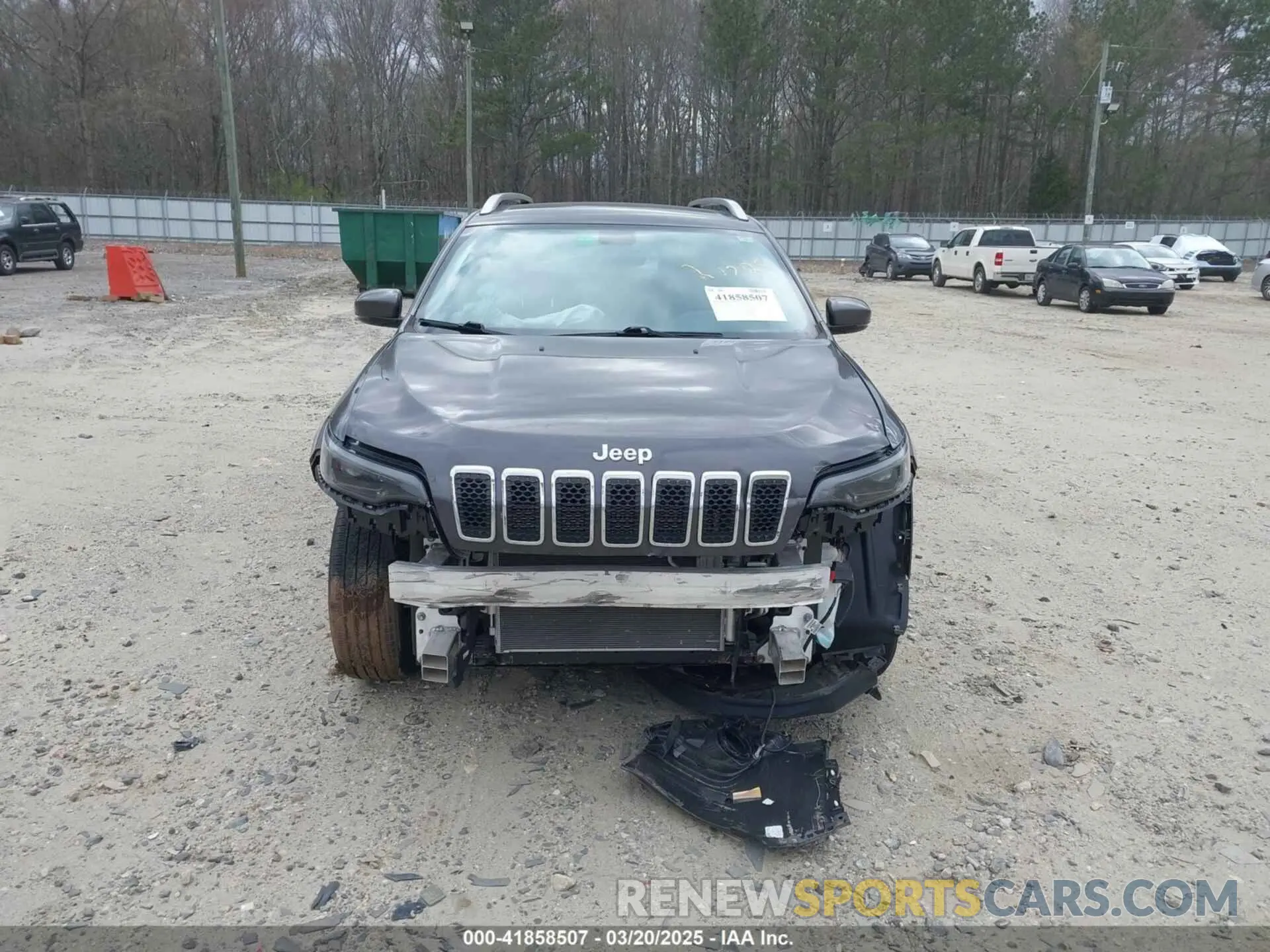 6 Photograph of a damaged car 1C4PJMLB3LD626221 JEEP CHEROKEE 2020