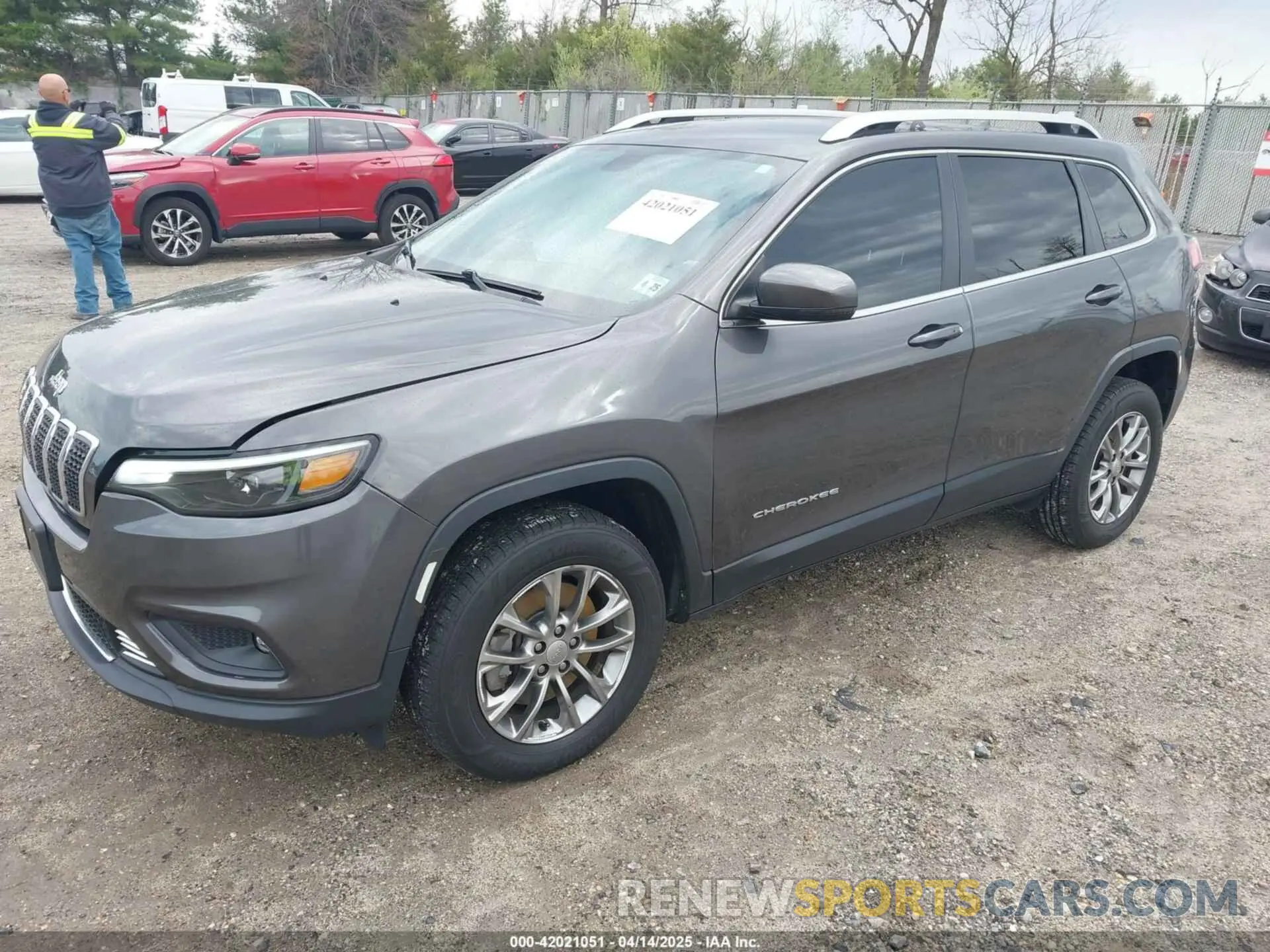 2 Photograph of a damaged car 1C4PJMLB3LD626736 JEEP CHEROKEE 2020