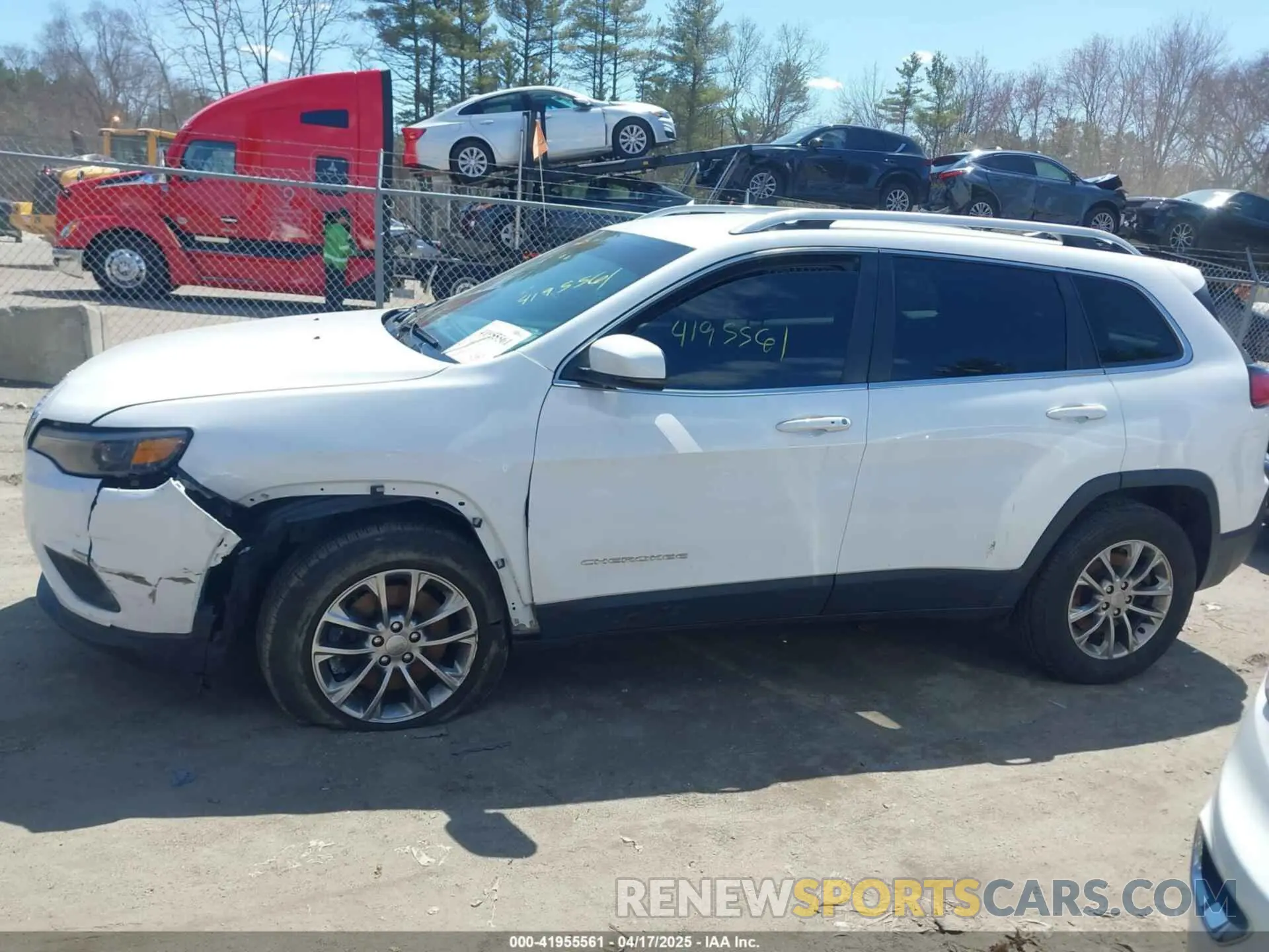 14 Photograph of a damaged car 1C4PJMLB5LD651461 JEEP CHEROKEE 2020