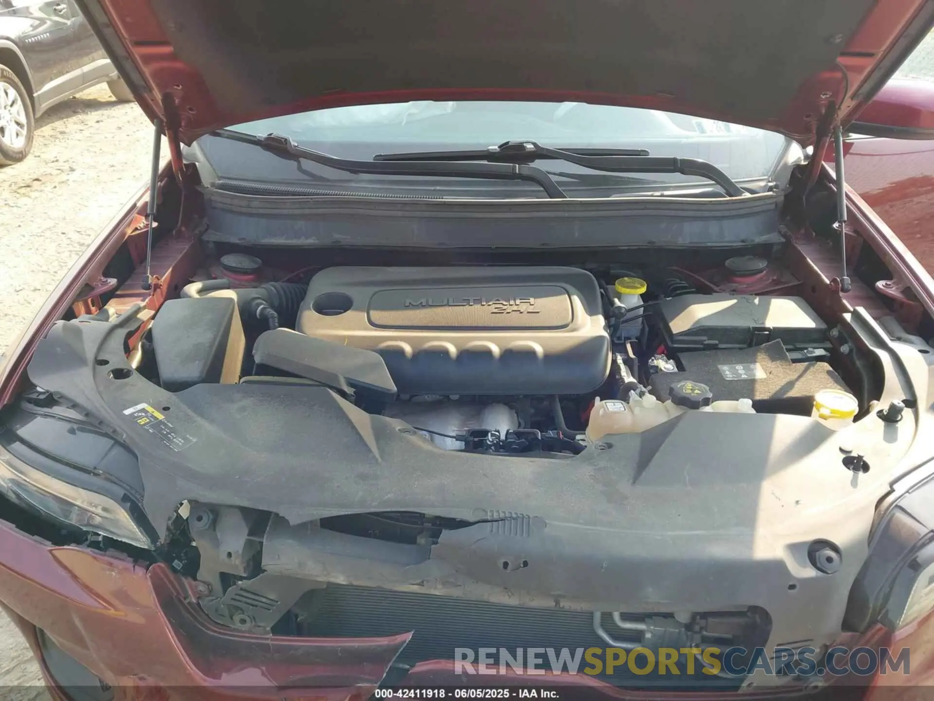 9 Photograph of a damaged car 1C4PJMLB6LD585258 JEEP CHEROKEE 2020