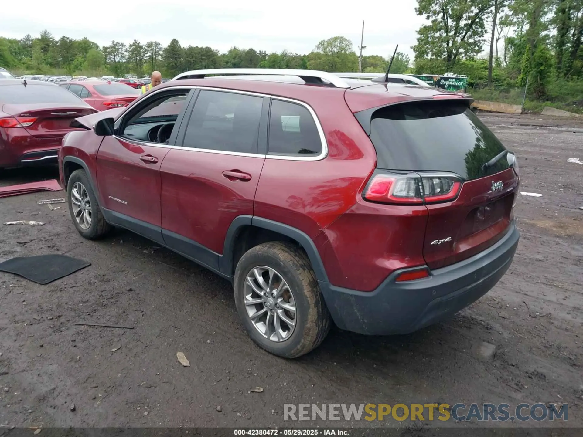 3 Photograph of a damaged car 1C4PJMLB7LD651882 JEEP CHEROKEE 2020