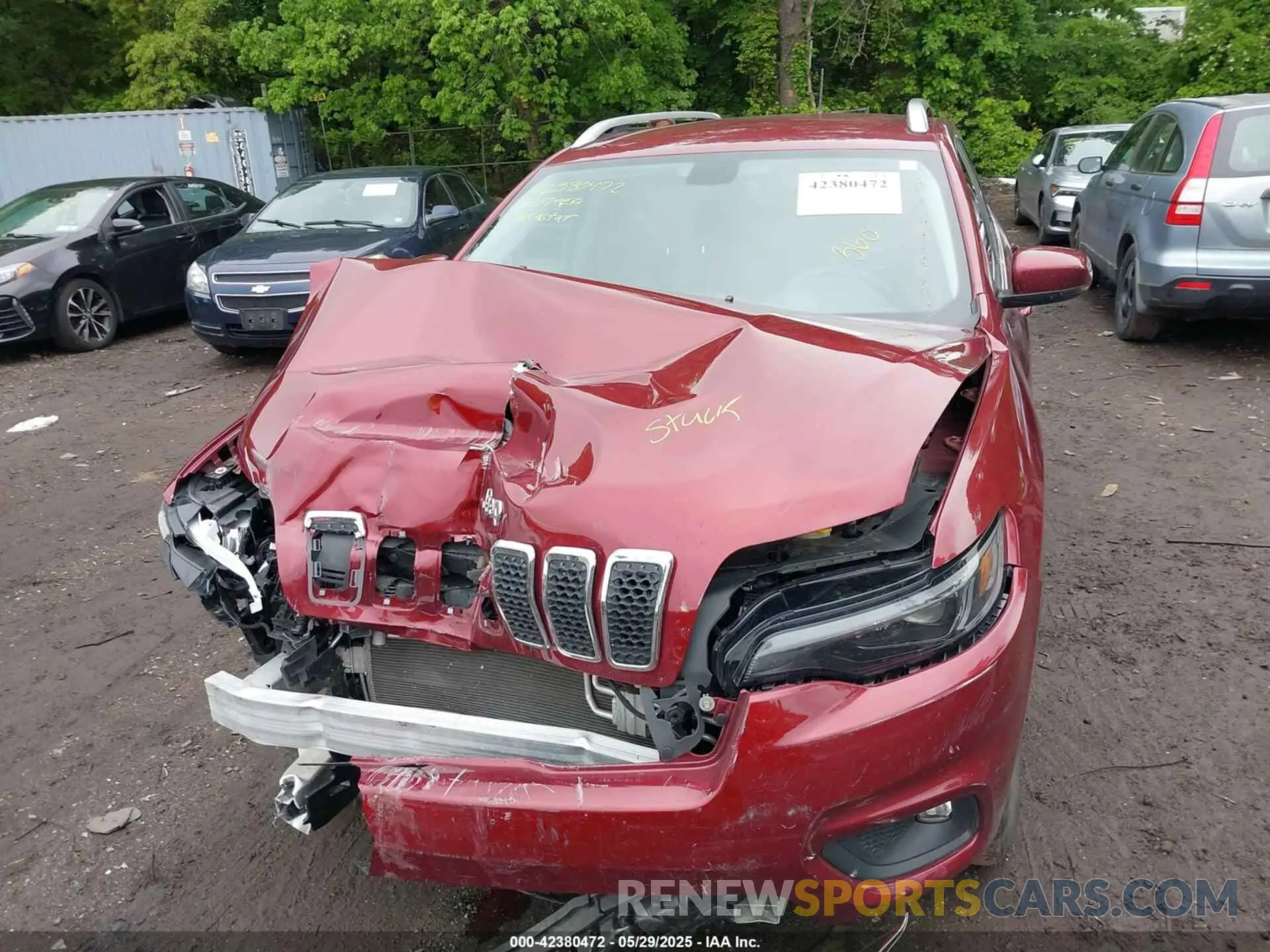 6 Photograph of a damaged car 1C4PJMLB7LD651882 JEEP CHEROKEE 2020