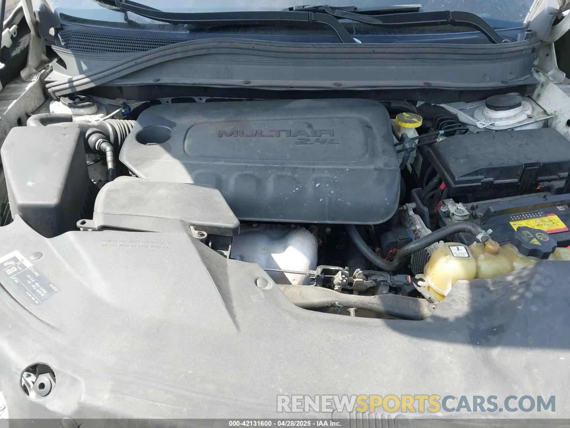 10 Photograph of a damaged car 1C4PJMLB9LD538306 JEEP CHEROKEE 2020