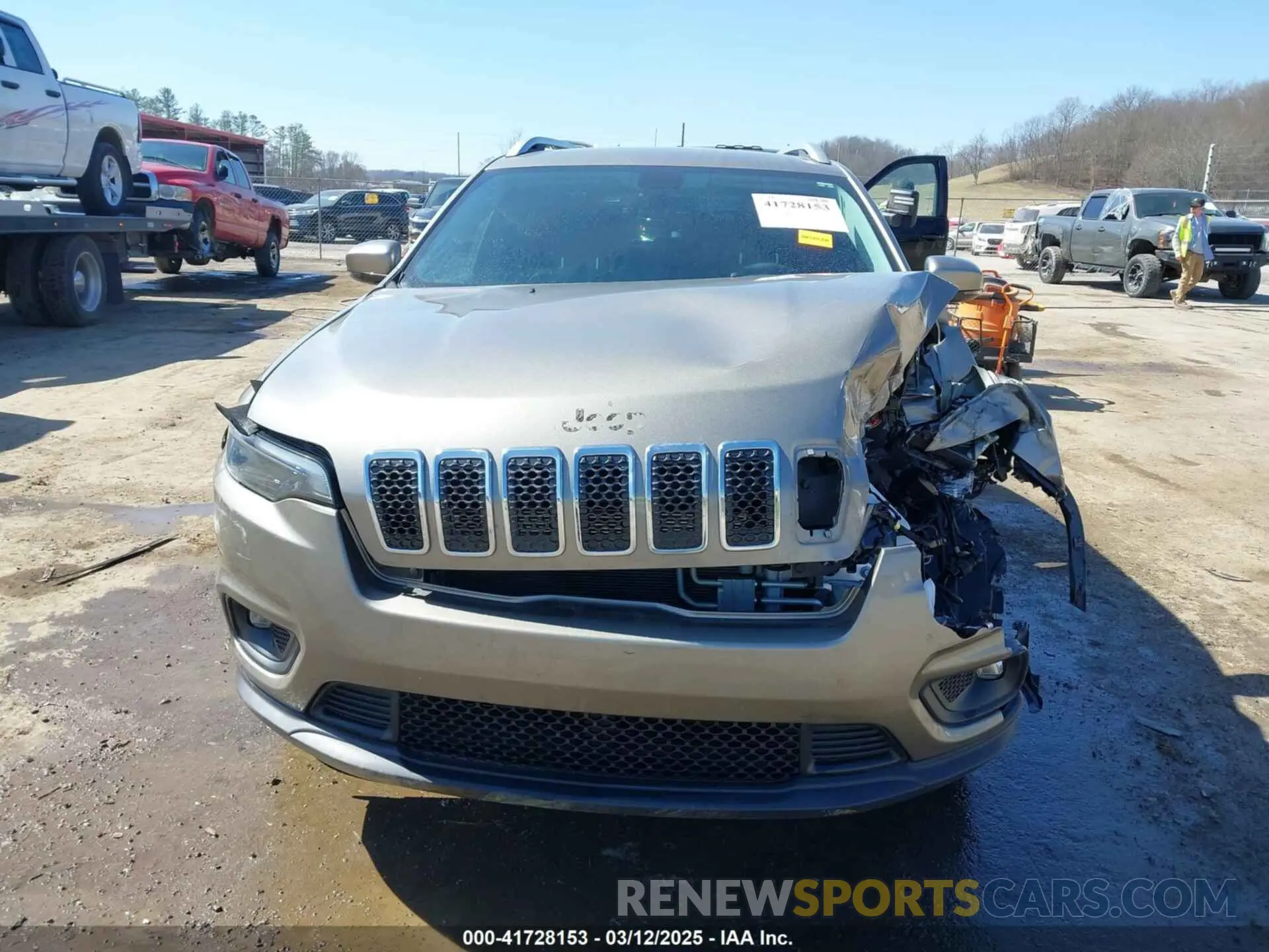 12 Photograph of a damaged car 1C4PJMLBXLD551002 JEEP CHEROKEE 2020