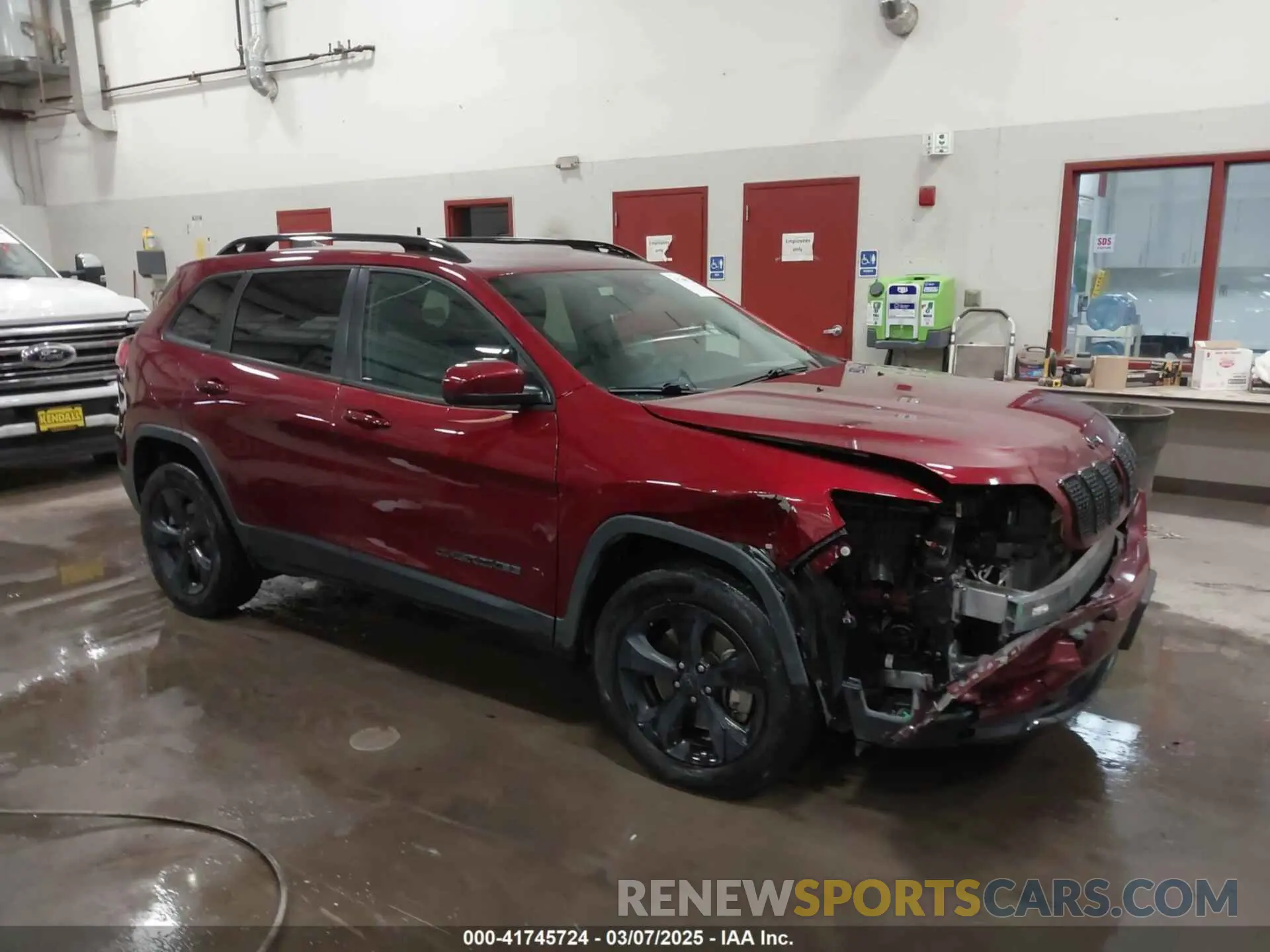 1 Photograph of a damaged car 1C4PJMLX8LD627926 JEEP CHEROKEE 2020