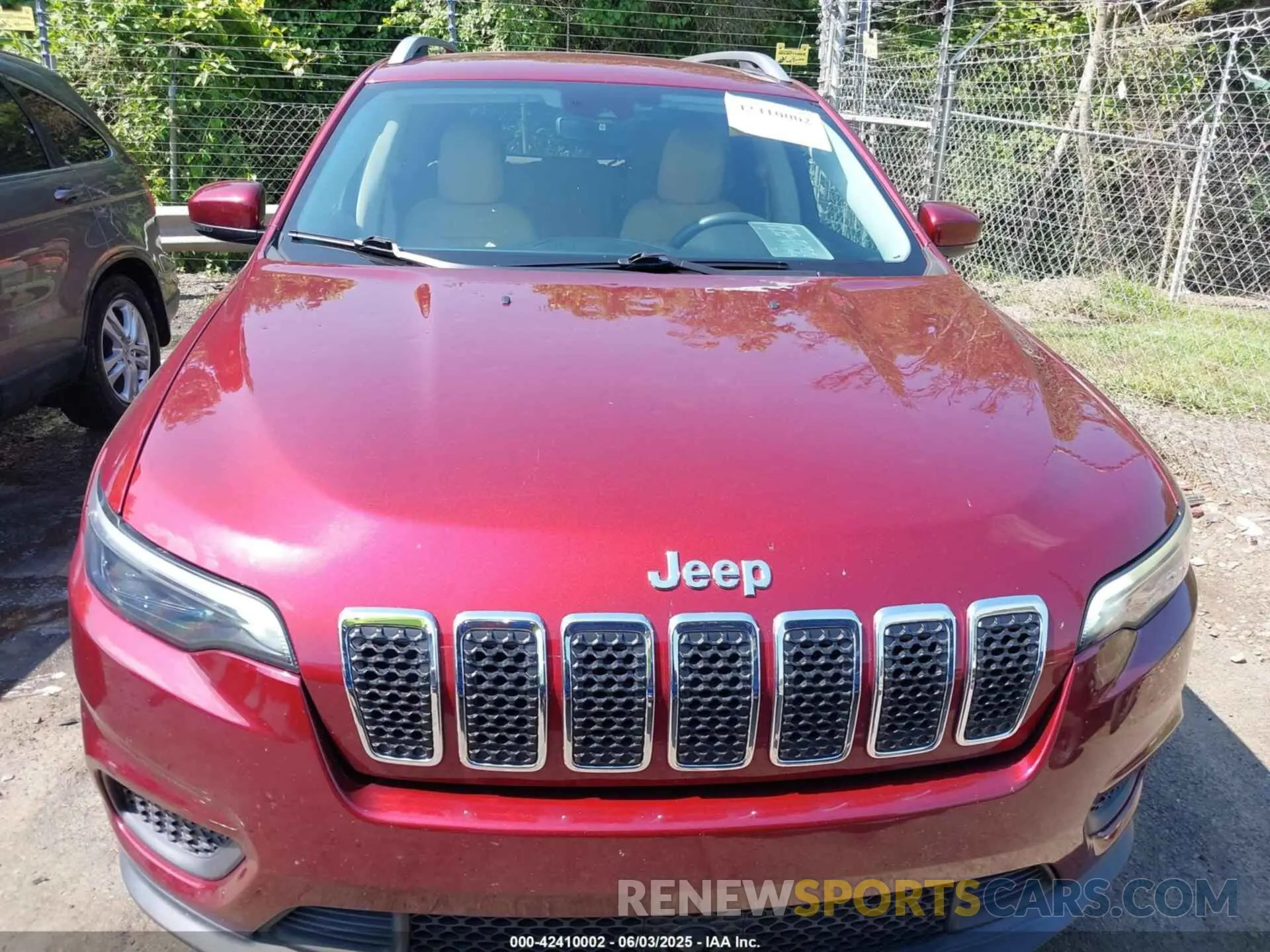12 Photograph of a damaged car 1C4PJLCB0MD106845 JEEP CHEROKEE 2021