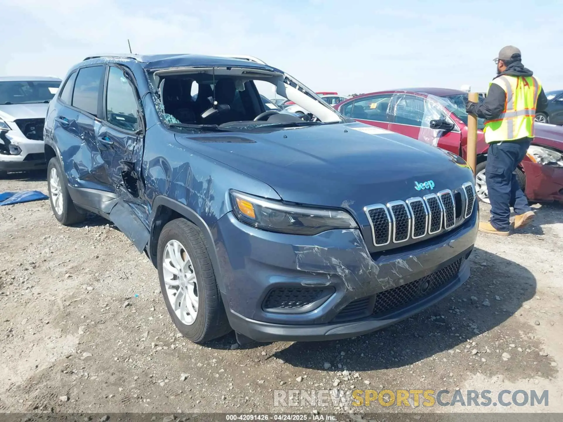 1 Photograph of a damaged car 1C4PJLCB5MD155930 JEEP CHEROKEE 2021