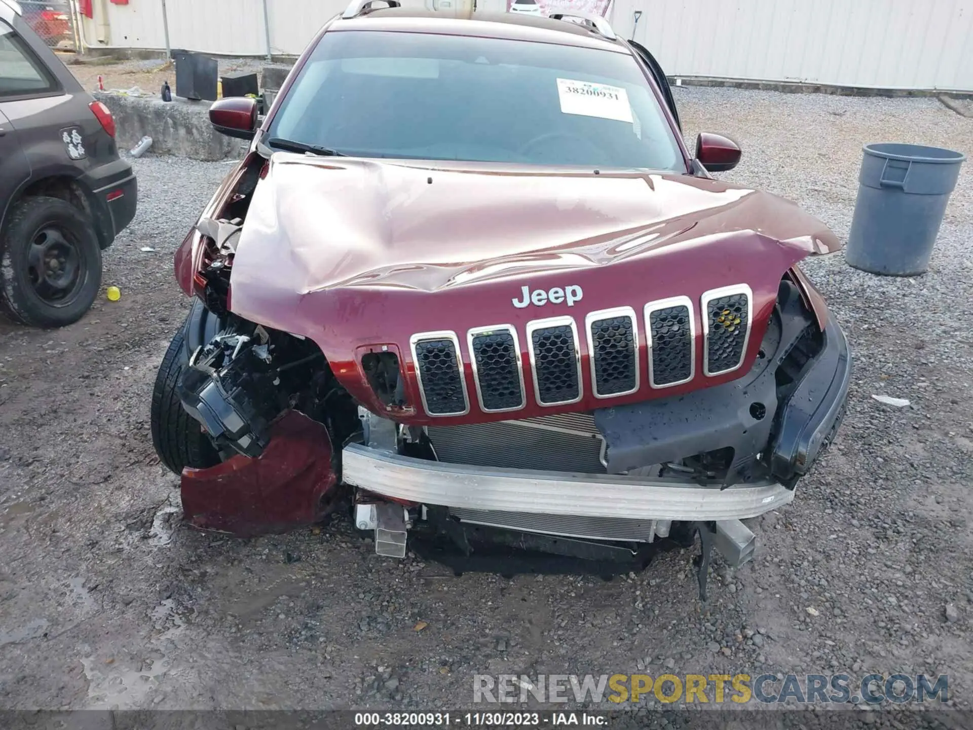 6 Photograph of a damaged car 1C4PJLCB5MD192315 JEEP CHEROKEE 2021