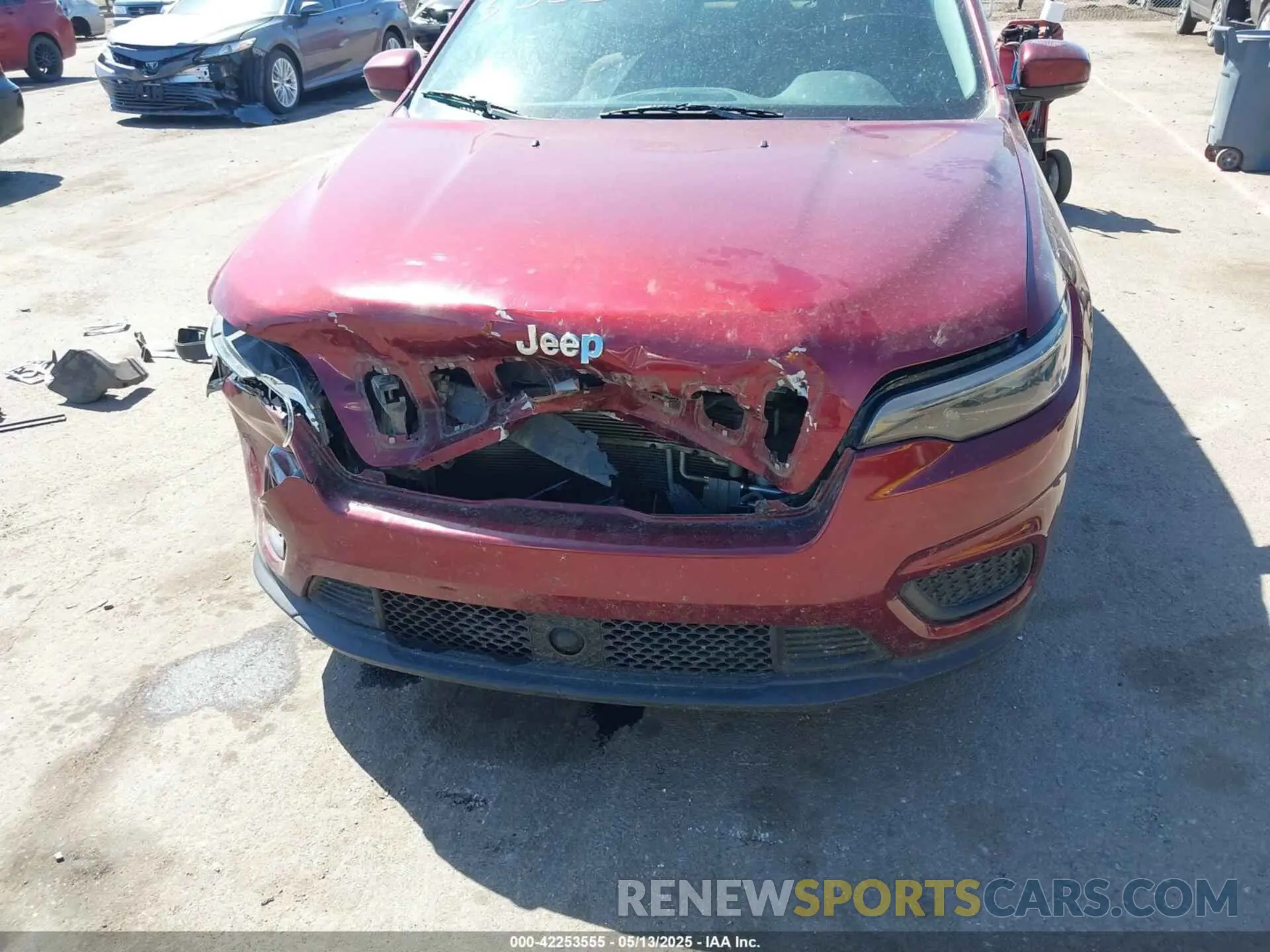 6 Photograph of a damaged car 1C4PJLCB6MD174101 JEEP CHEROKEE 2021