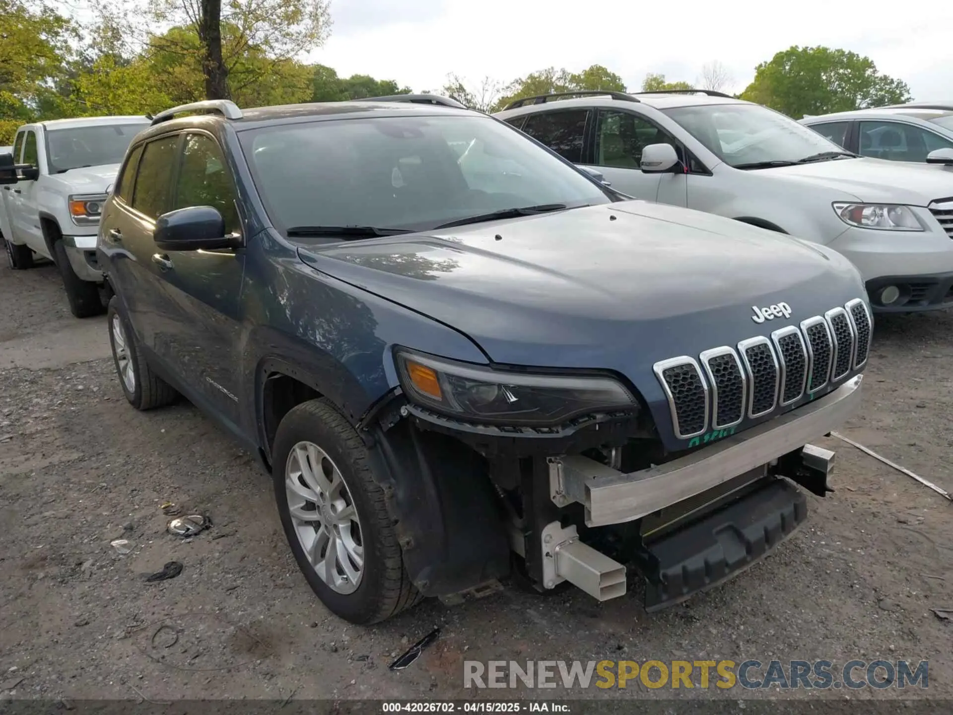 1 Photograph of a damaged car 1C4PJLCB8MD156327 JEEP CHEROKEE 2021