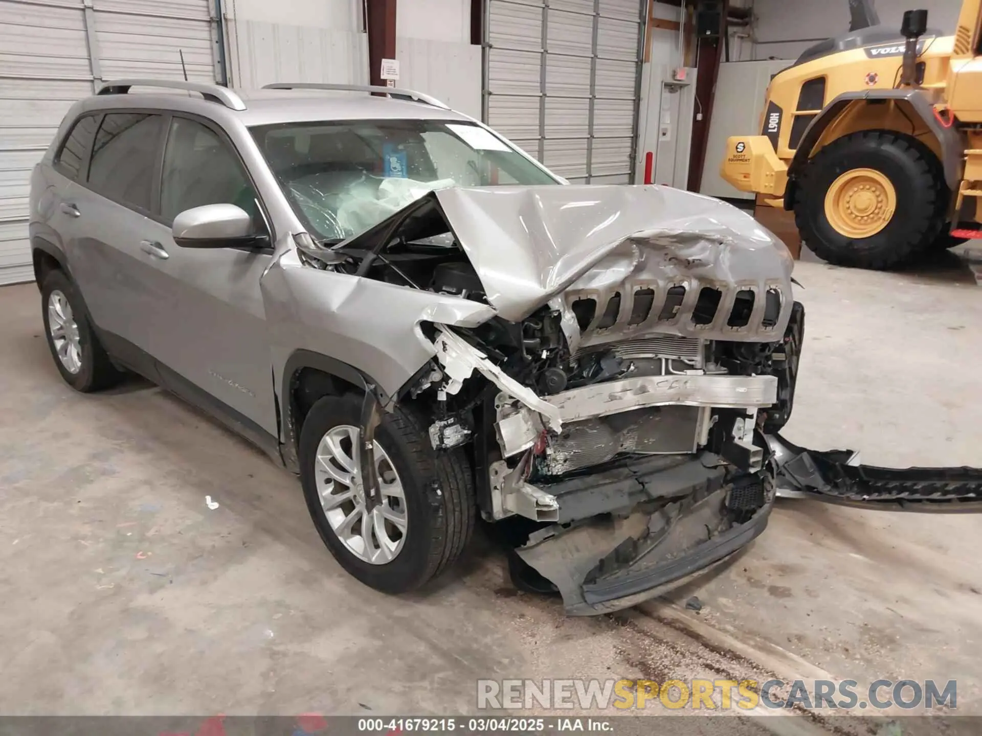 1 Photograph of a damaged car 1C4PJLCBXMD121188 JEEP CHEROKEE 2021