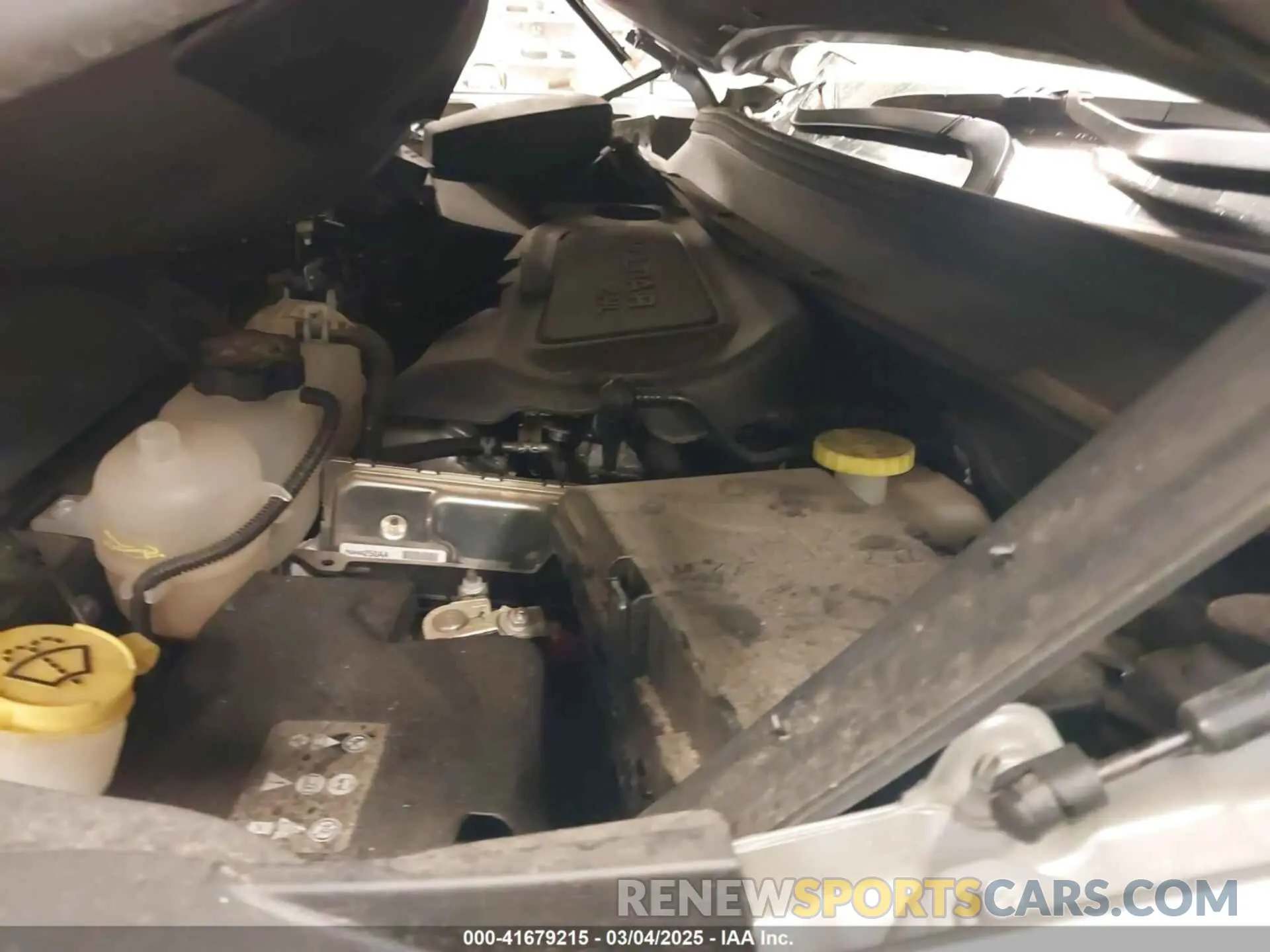 10 Photograph of a damaged car 1C4PJLCBXMD121188 JEEP CHEROKEE 2021