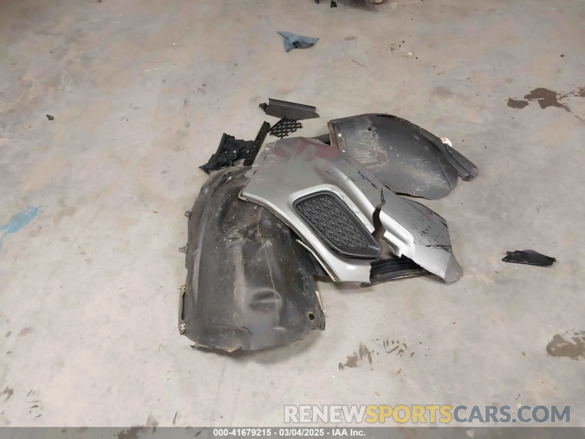 12 Photograph of a damaged car 1C4PJLCBXMD121188 JEEP CHEROKEE 2021