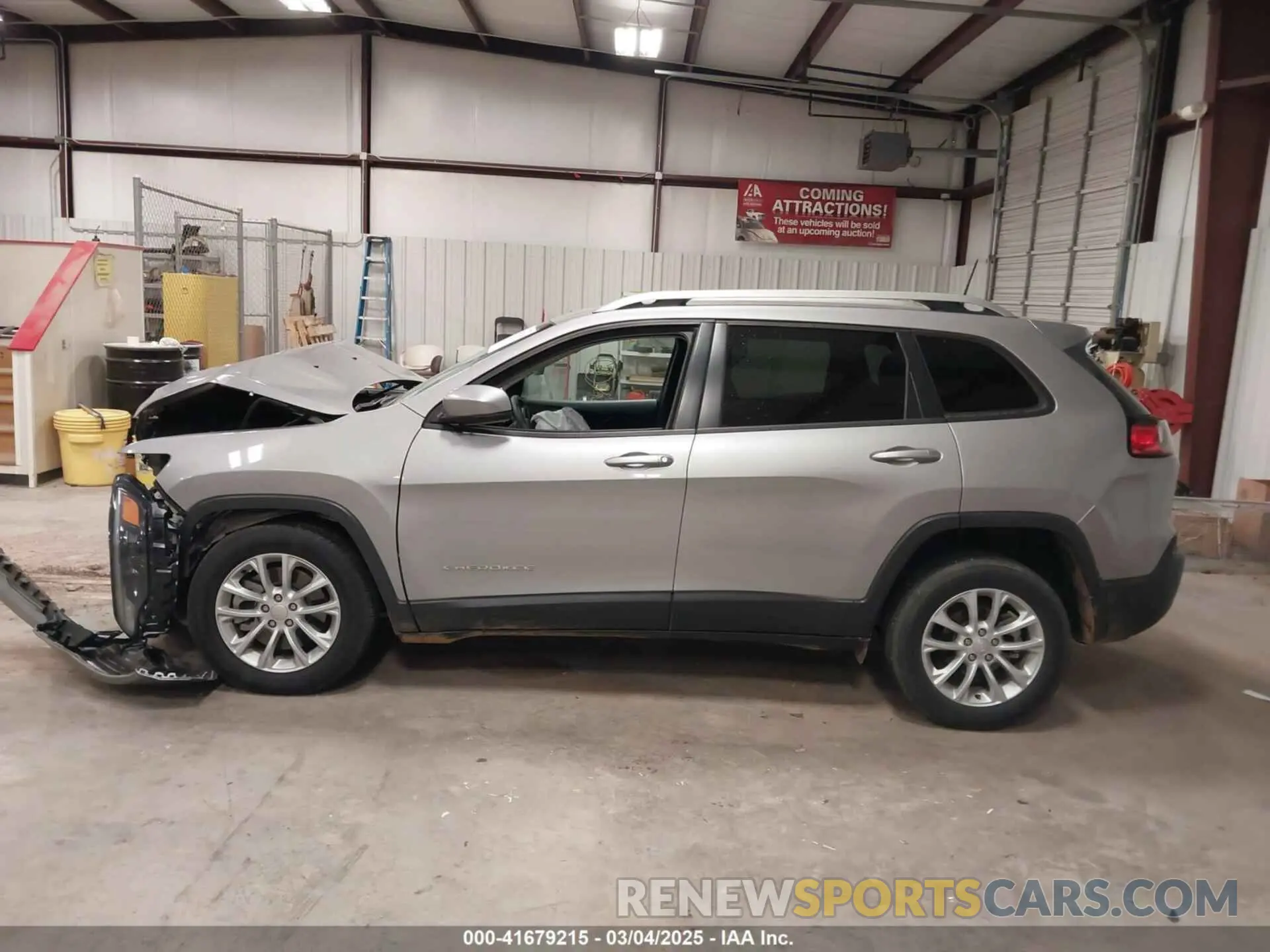 15 Photograph of a damaged car 1C4PJLCBXMD121188 JEEP CHEROKEE 2021