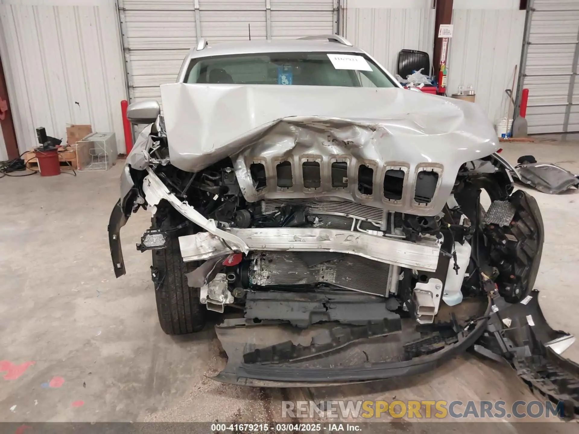 6 Photograph of a damaged car 1C4PJLCBXMD121188 JEEP CHEROKEE 2021