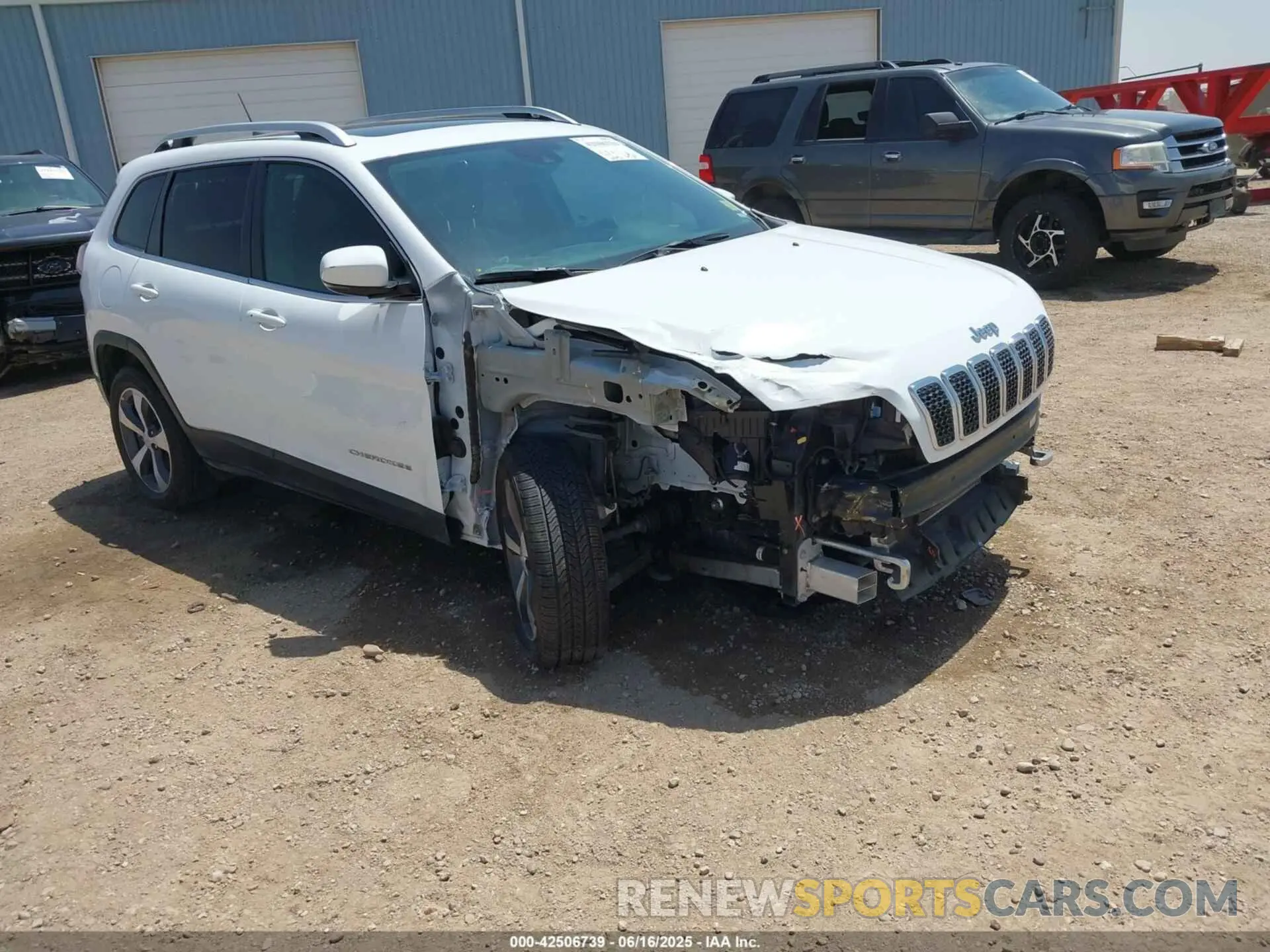 1 Photograph of a damaged car 1C4PJLDX1MD232271 JEEP CHEROKEE 2021