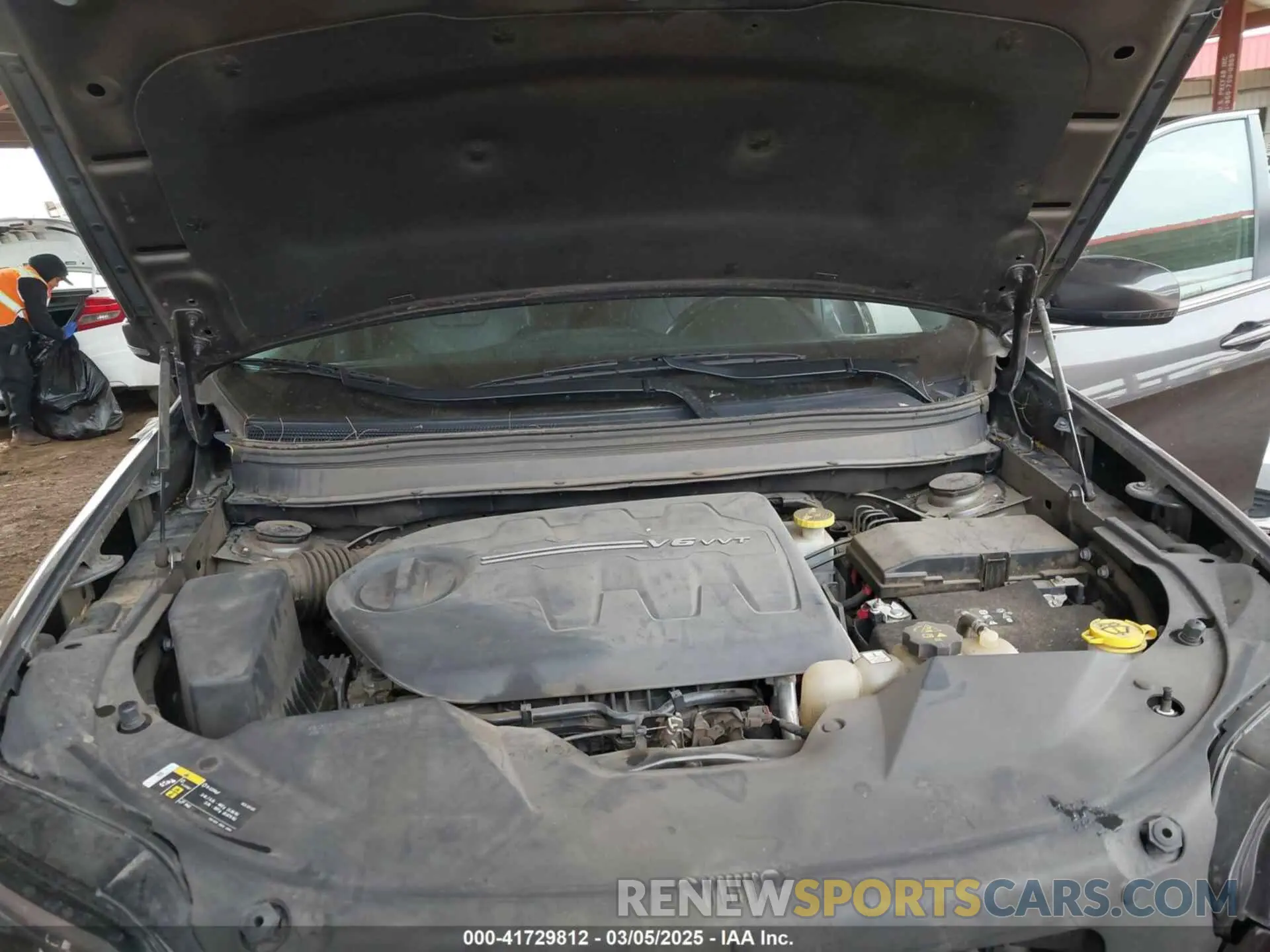 10 Photograph of a damaged car 1C4PJLDX2MD187065 JEEP CHEROKEE 2021