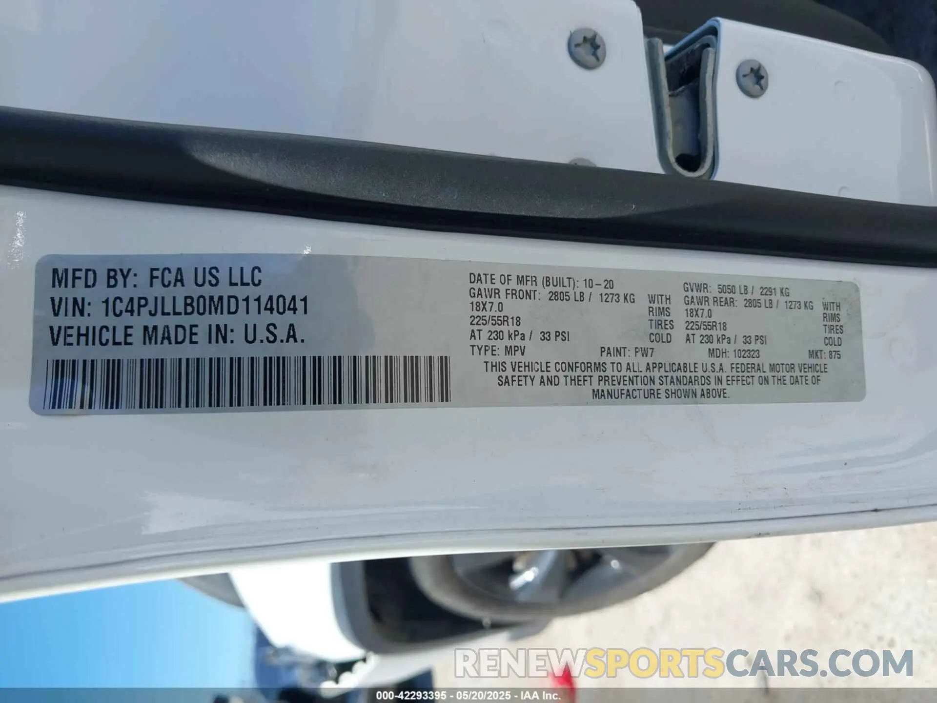 9 Photograph of a damaged car 1C4PJLLB0MD114041 JEEP CHEROKEE 2021