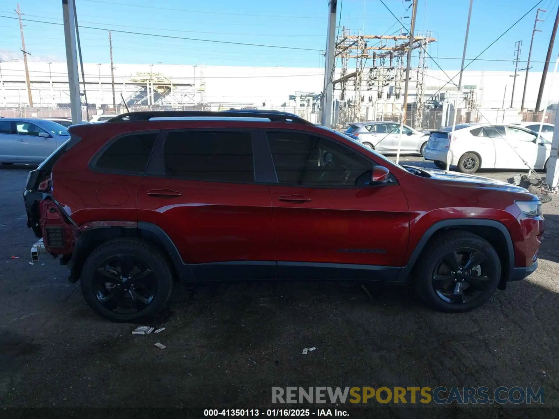 14 Photograph of a damaged car 1C4PJLLB0MD120227 JEEP CHEROKEE 2021