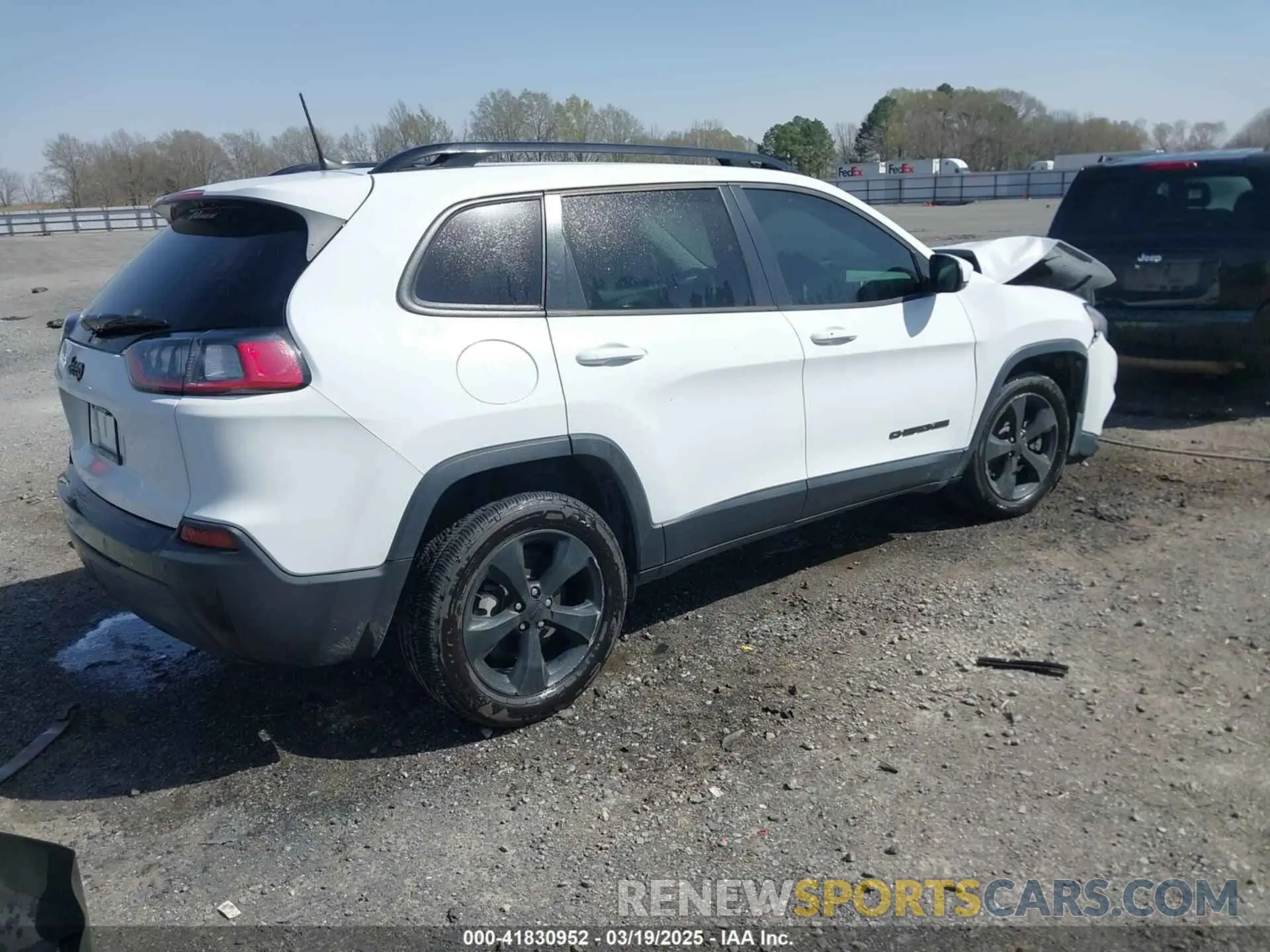 4 Photograph of a damaged car 1C4PJLLB1MD180422 JEEP CHEROKEE 2021