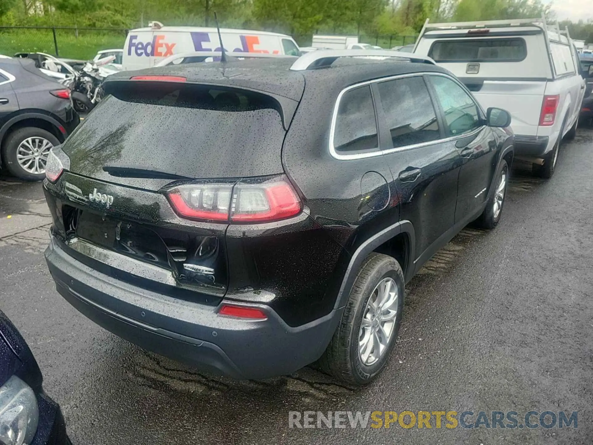 3 Photograph of a damaged car 1C4PJLLB3MD116284 JEEP CHEROKEE 2021