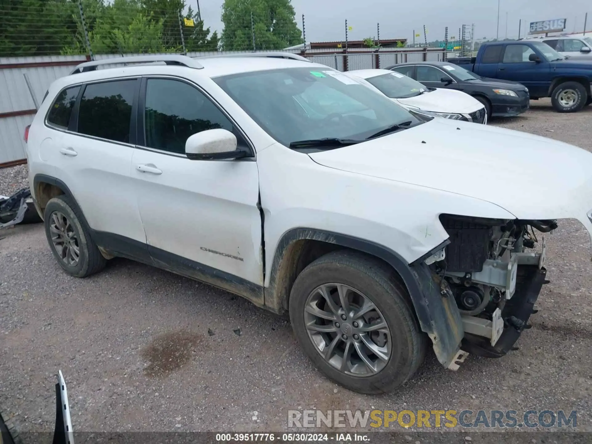 14 Photograph of a damaged car 1C4PJLLB8MD103661 JEEP CHEROKEE 2021