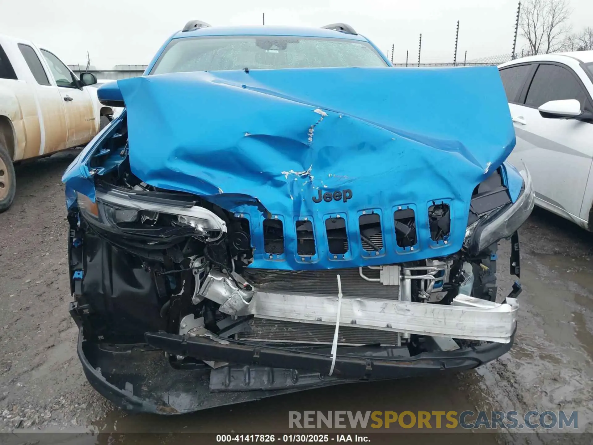 12 Photograph of a damaged car 1C4PJLLB8MD112201 JEEP CHEROKEE 2021
