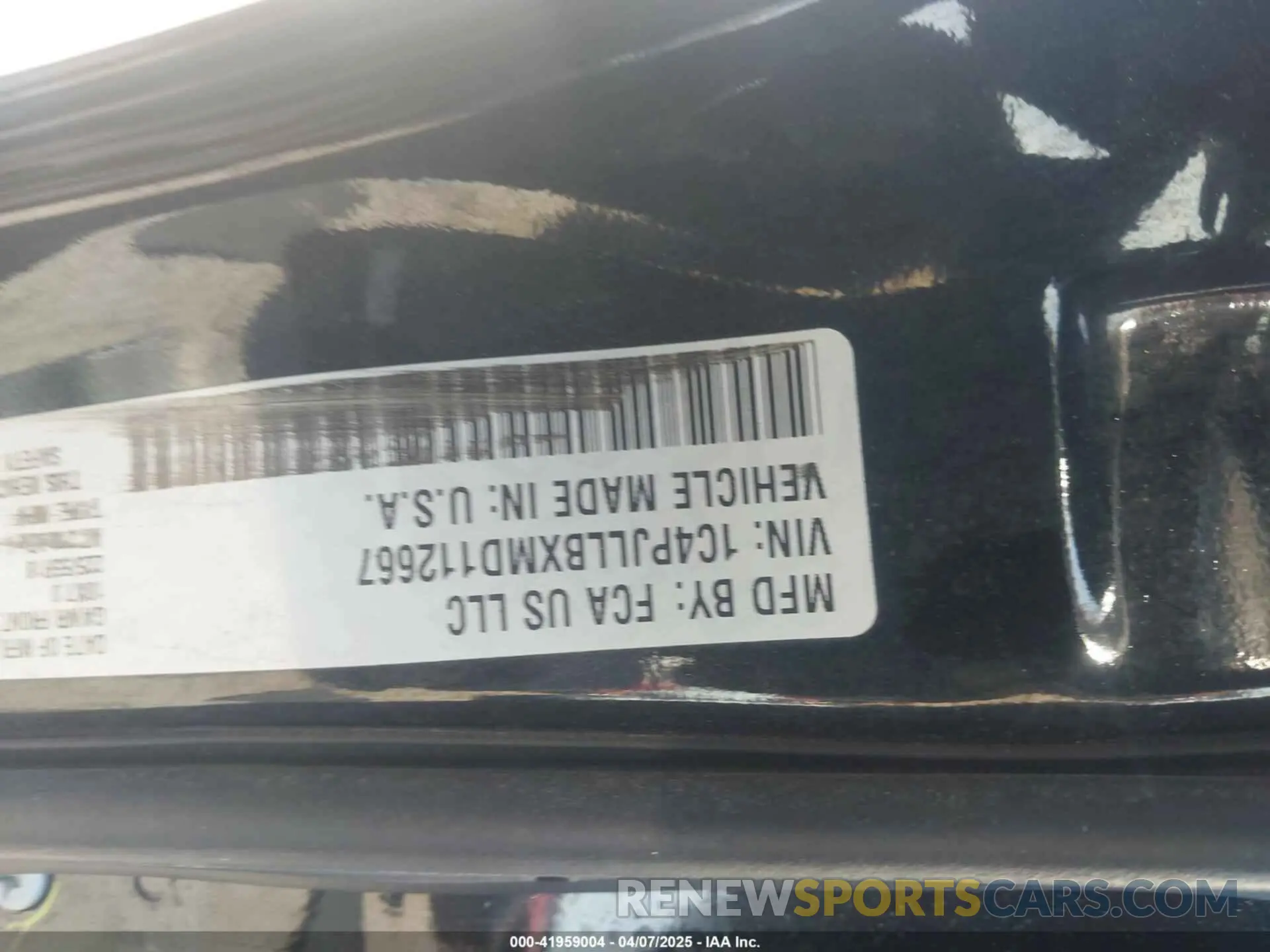9 Photograph of a damaged car 1C4PJLLBXMD112667 JEEP CHEROKEE 2021