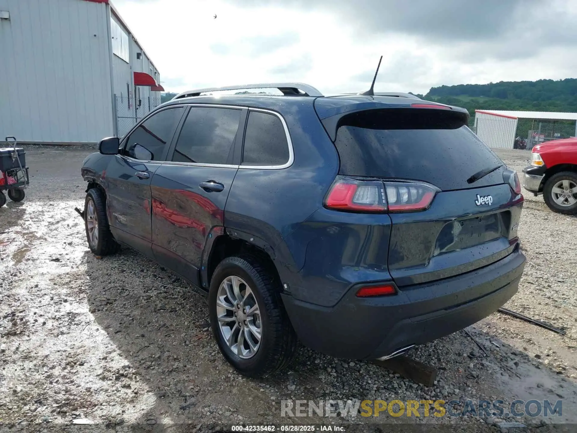 3 Photograph of a damaged car 1C4PJLMN8MD155199 JEEP CHEROKEE 2021