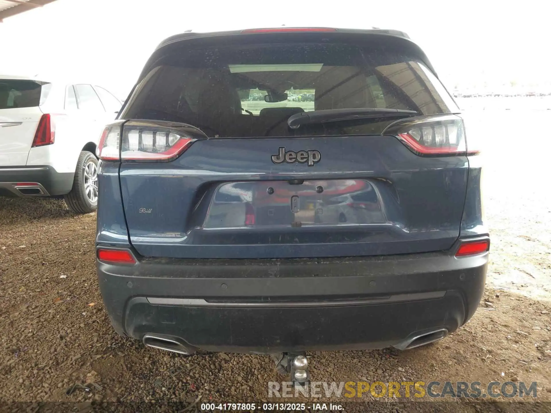 16 Photograph of a damaged car 1C4PJLMX0MD207782 JEEP CHEROKEE 2021
