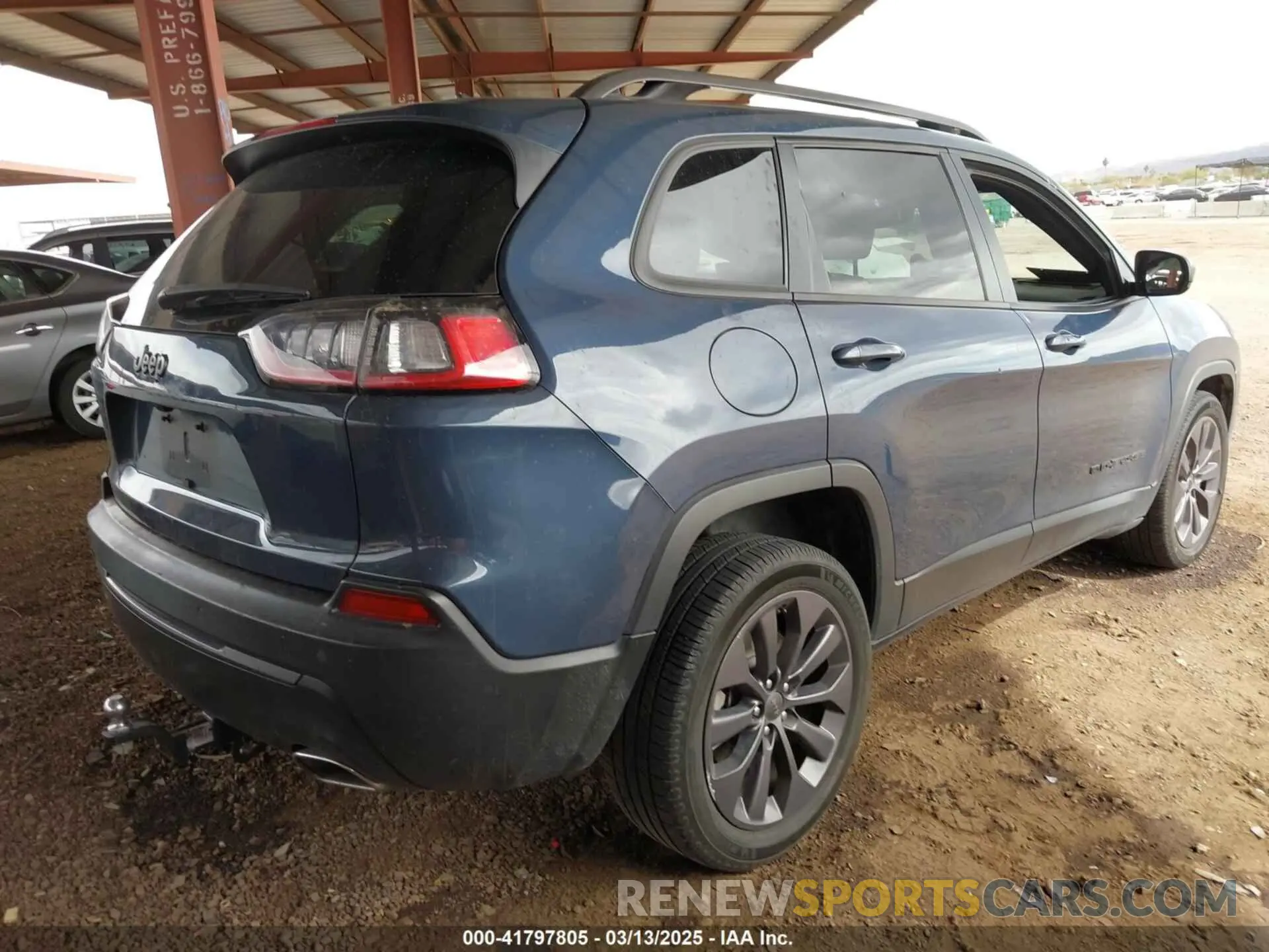 4 Photograph of a damaged car 1C4PJLMX0MD207782 JEEP CHEROKEE 2021