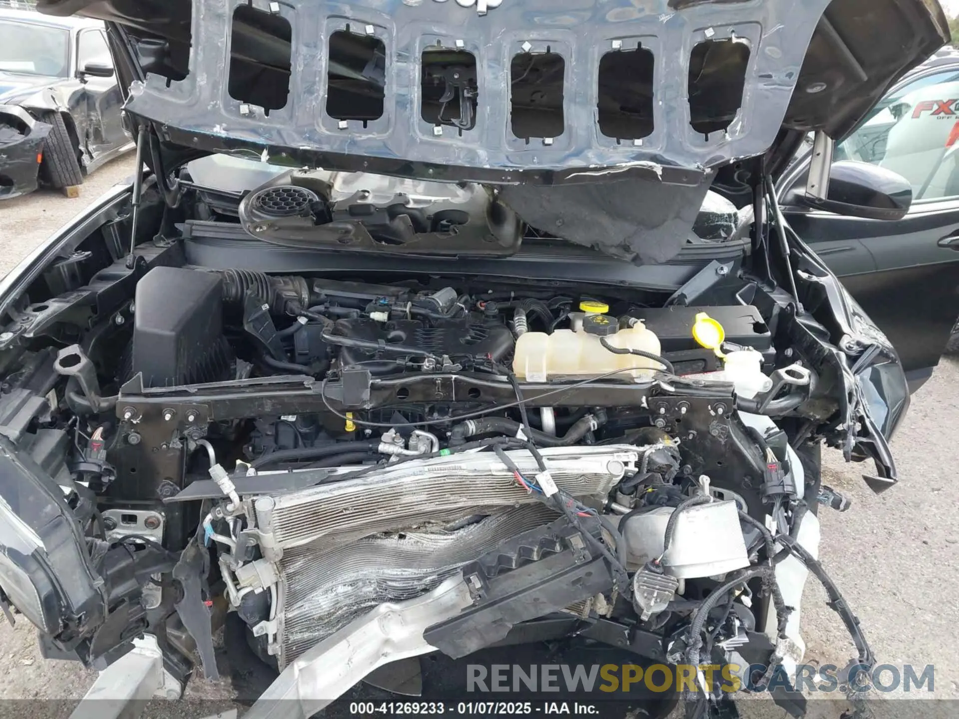 10 Photograph of a damaged car 1C4PJLMX4MD140927 JEEP CHEROKEE 2021