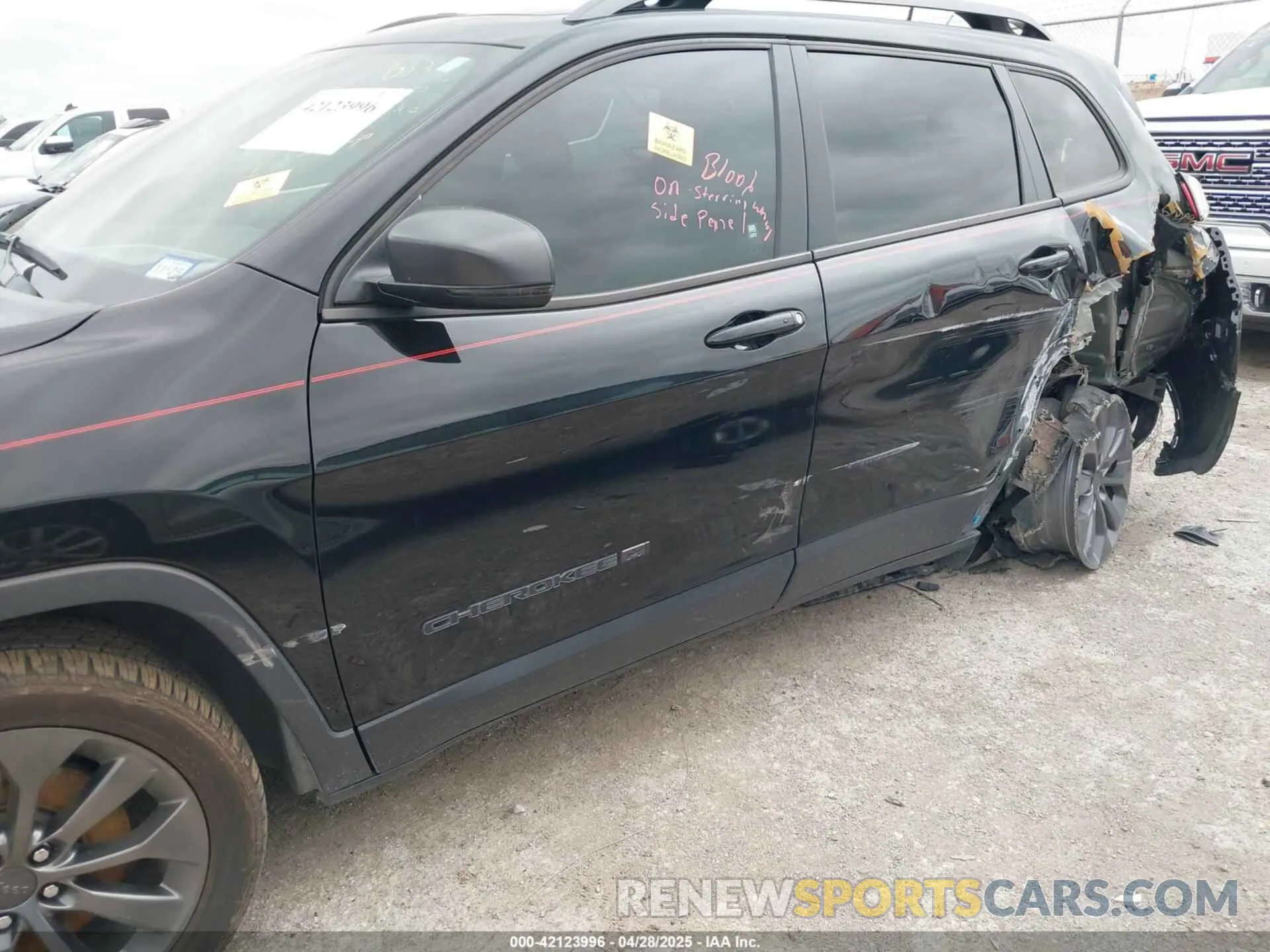6 Photograph of a damaged car 1C4PJLMX5MD149992 JEEP CHEROKEE 2021