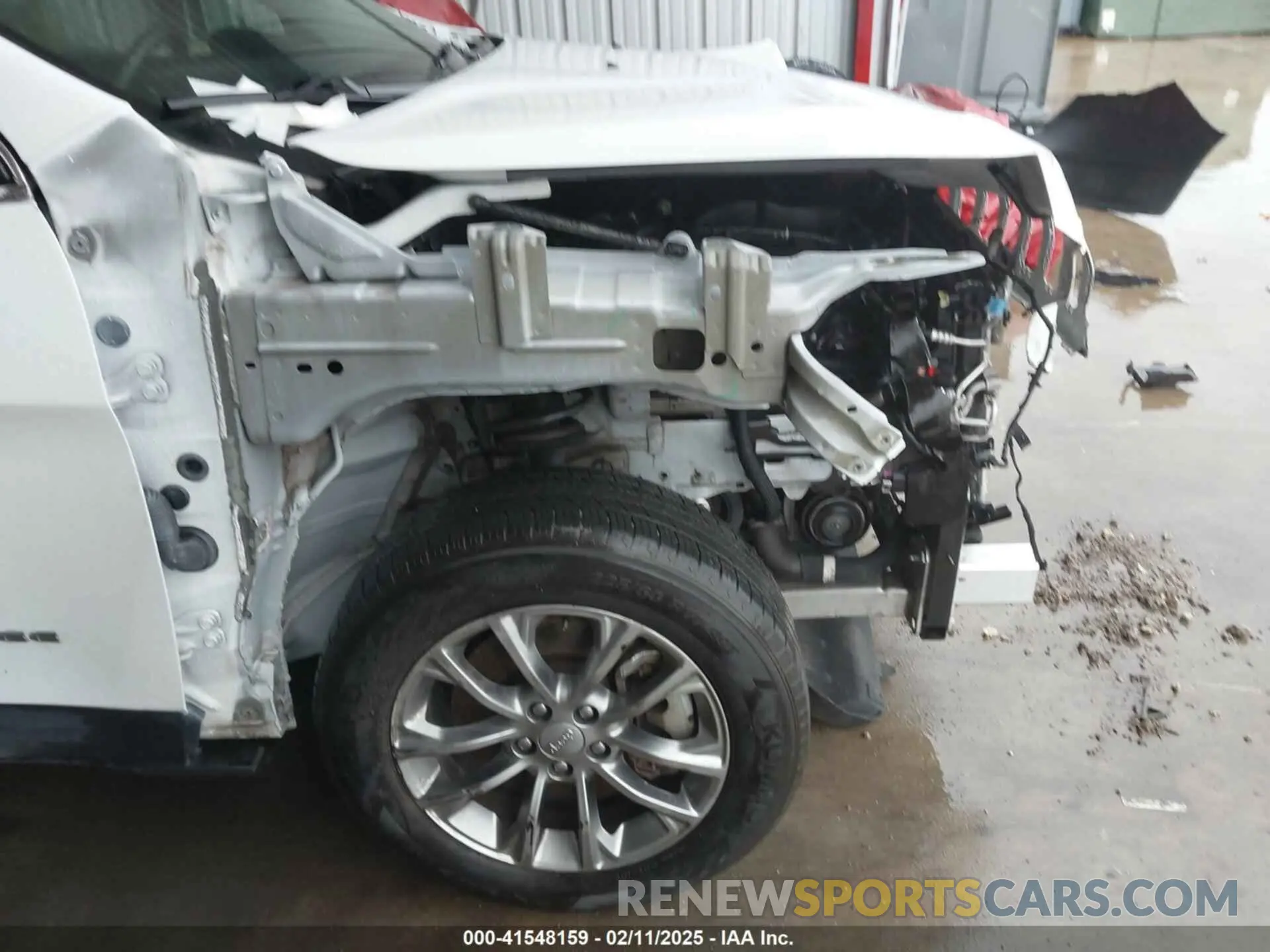 6 Photograph of a damaged car 1C4PJLMX7MD221078 JEEP CHEROKEE 2021